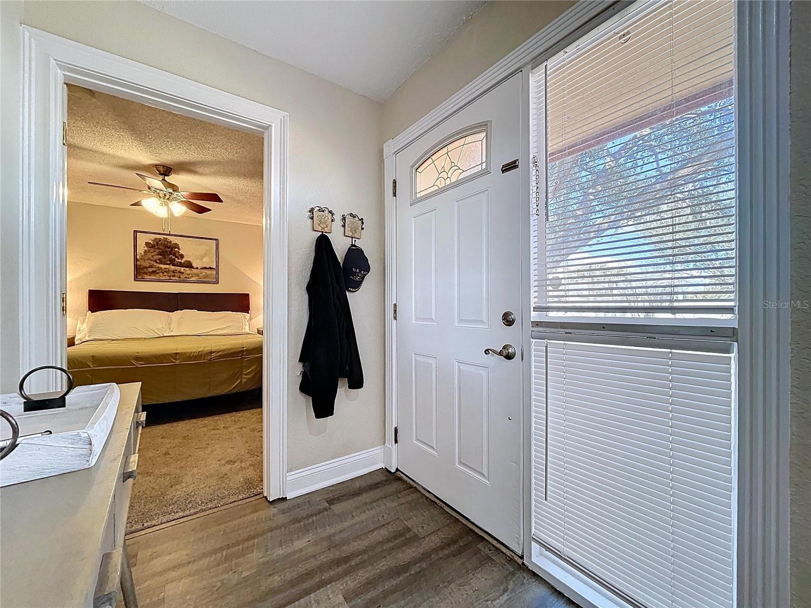 Image 23 of 61 For 2205 Roslyn Lane