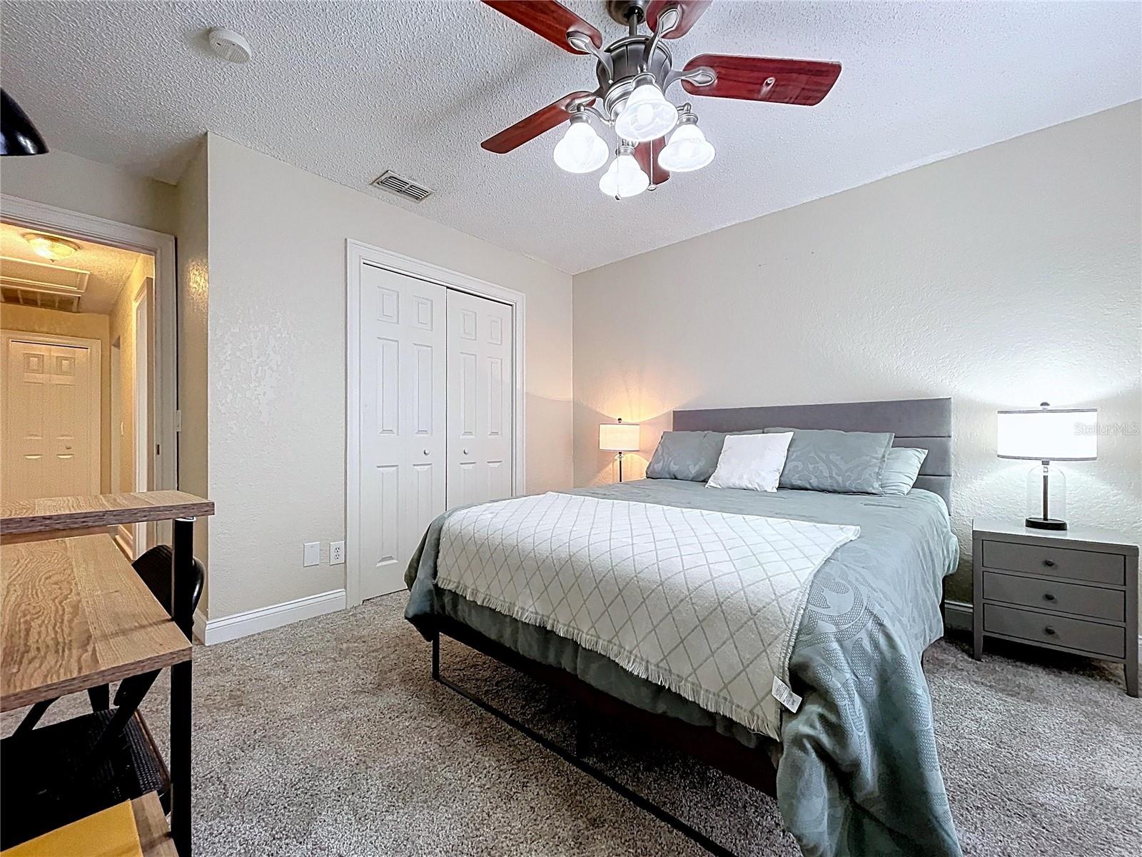 Image 38 of 61 For 2205 Roslyn Lane