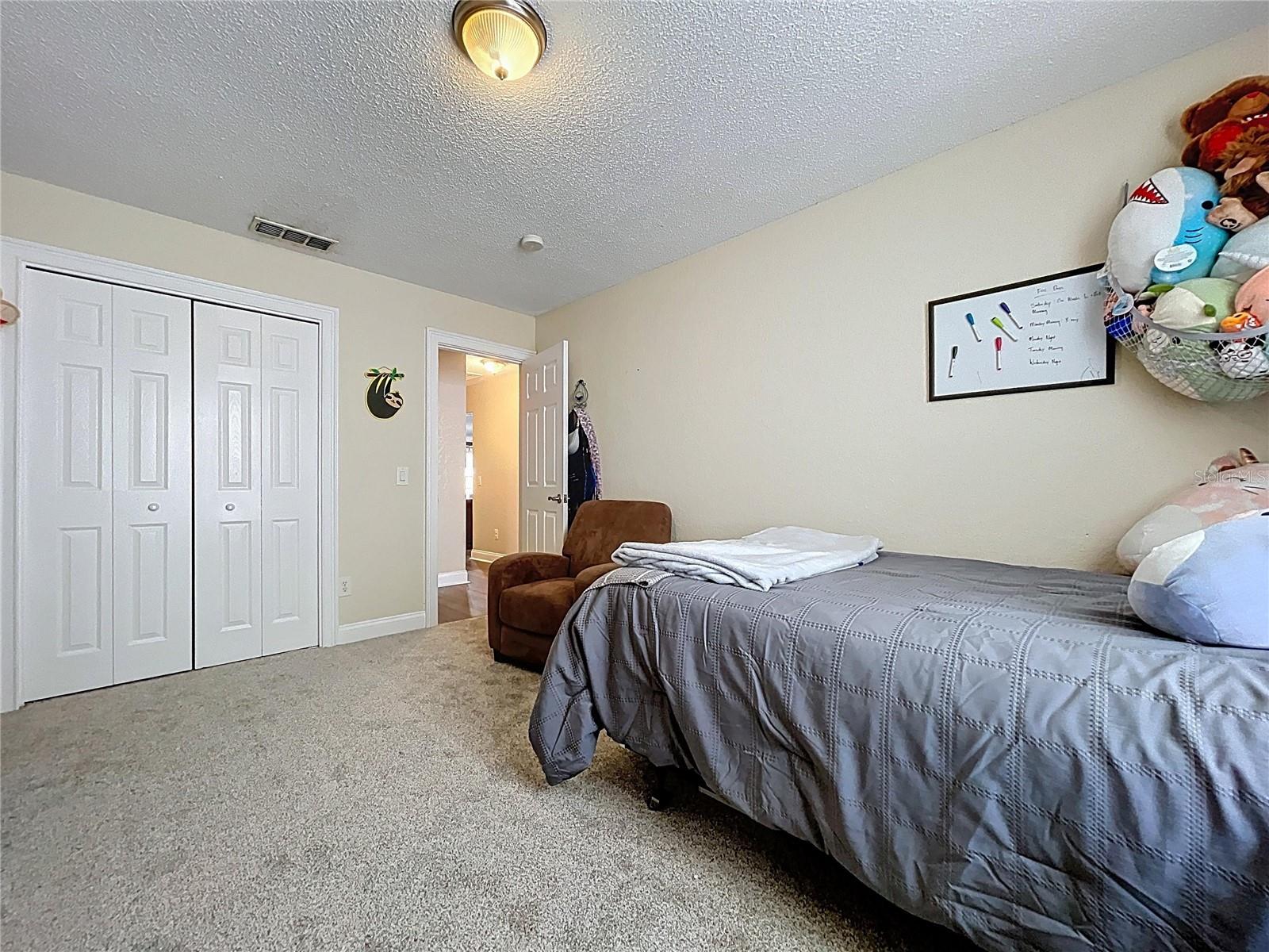 Image 42 of 61 For 2205 Roslyn Lane