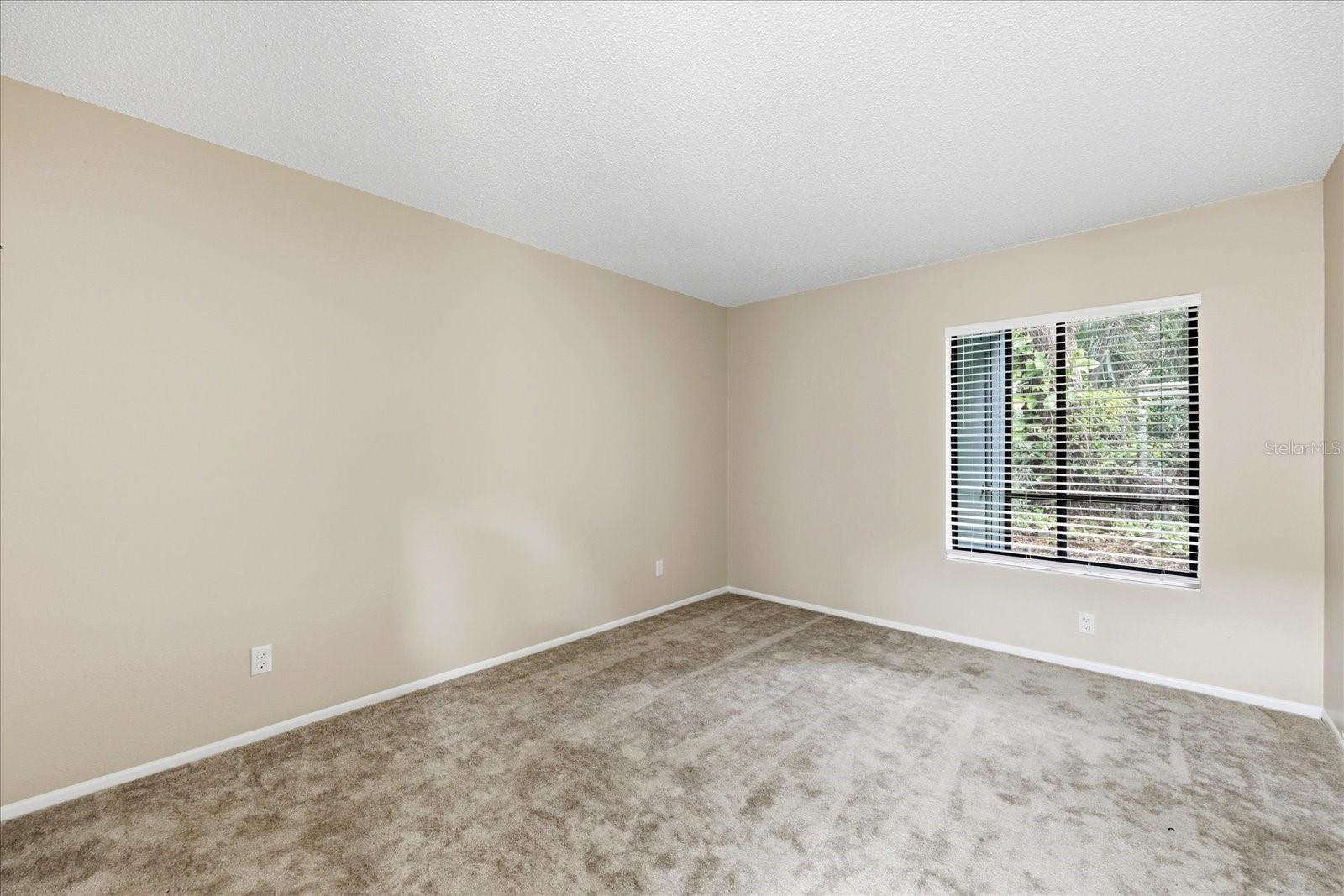 Image 10 of 22 For 3300 Fox Chase Circle N 202