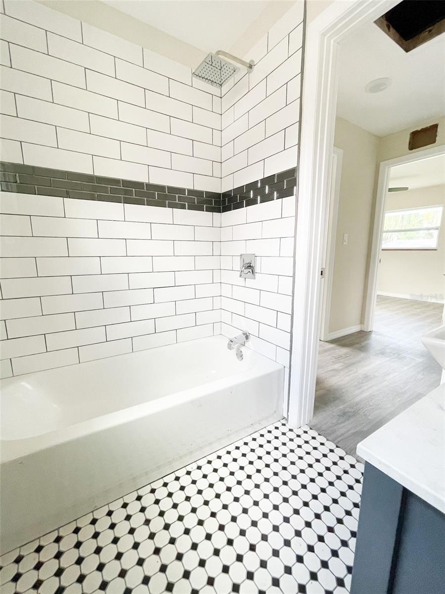 Image 10 of 13 For 4537 10th Avenue S