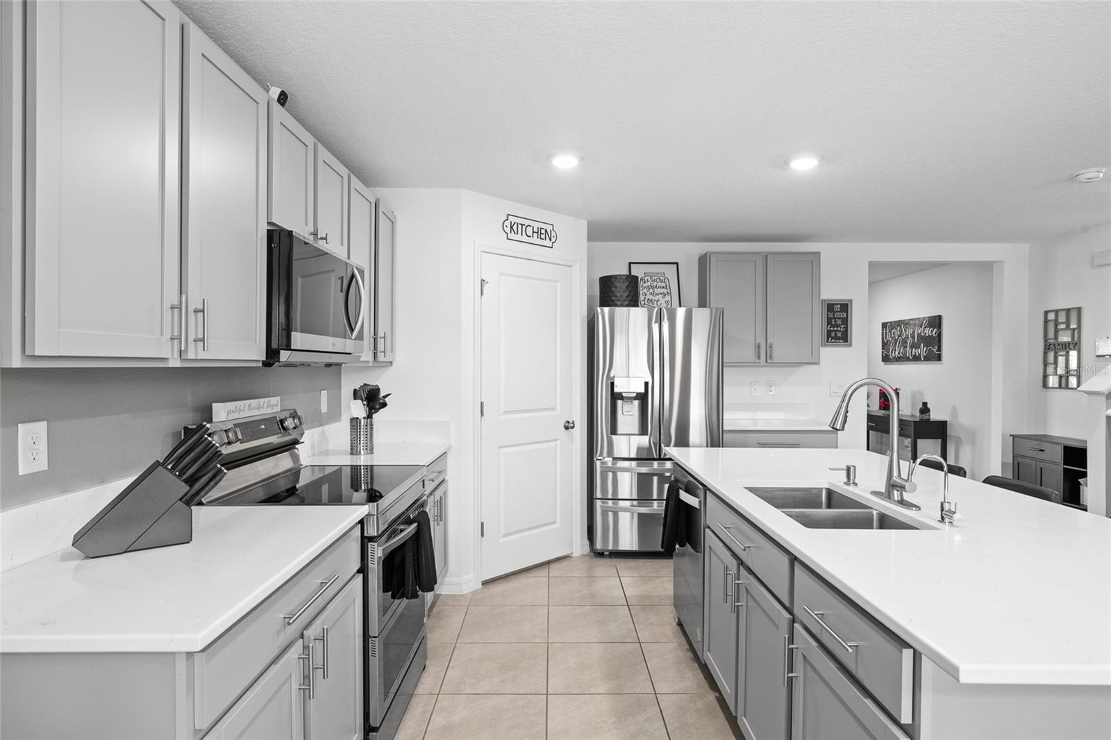 Image 11 of 48 For 16507 Windmill Forge Pass