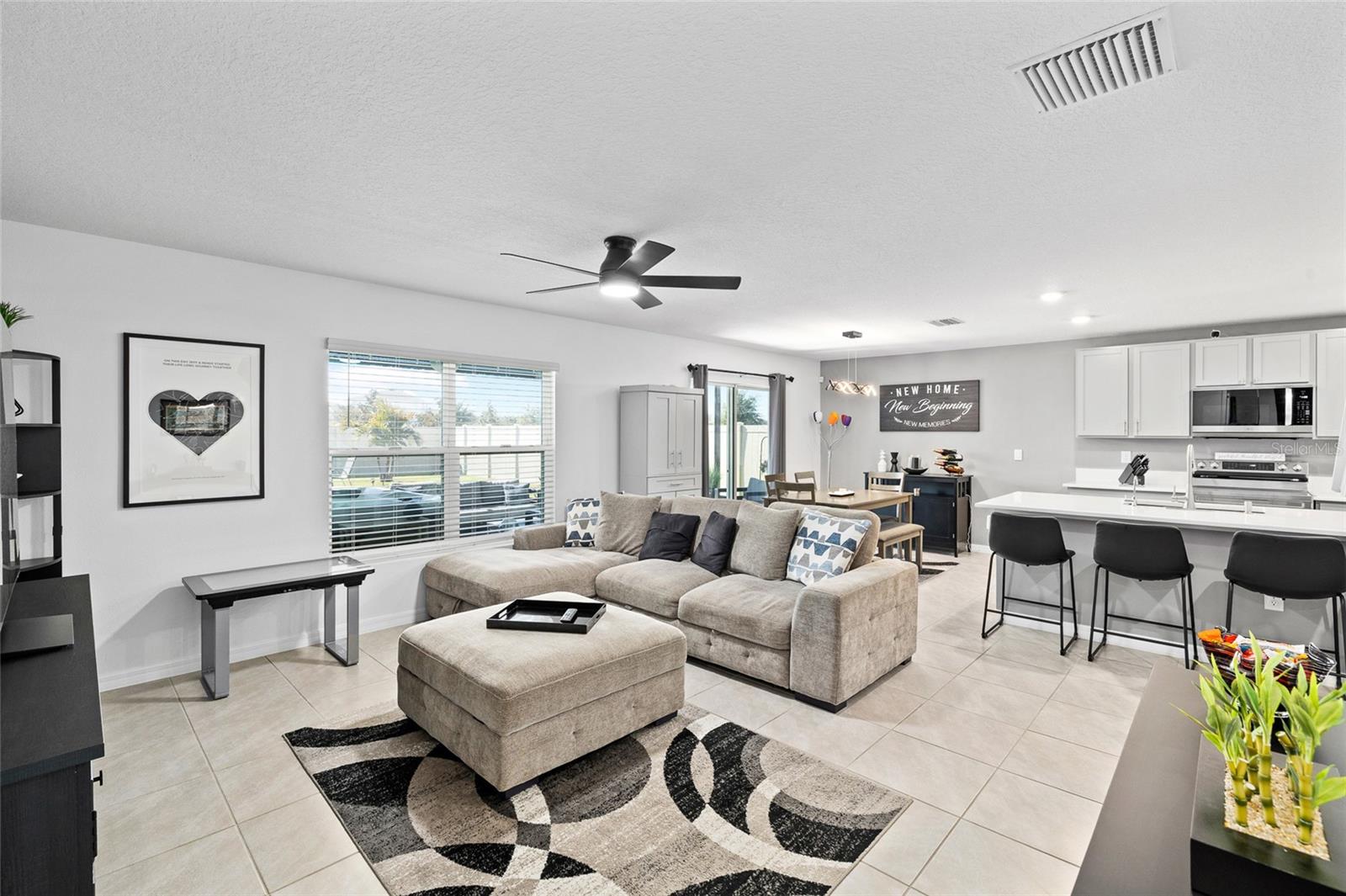 Image 13 of 48 For 16507 Windmill Forge Pass