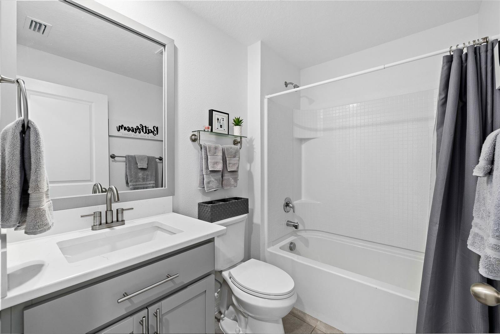 Image 18 of 48 For 16507 Windmill Forge Pass