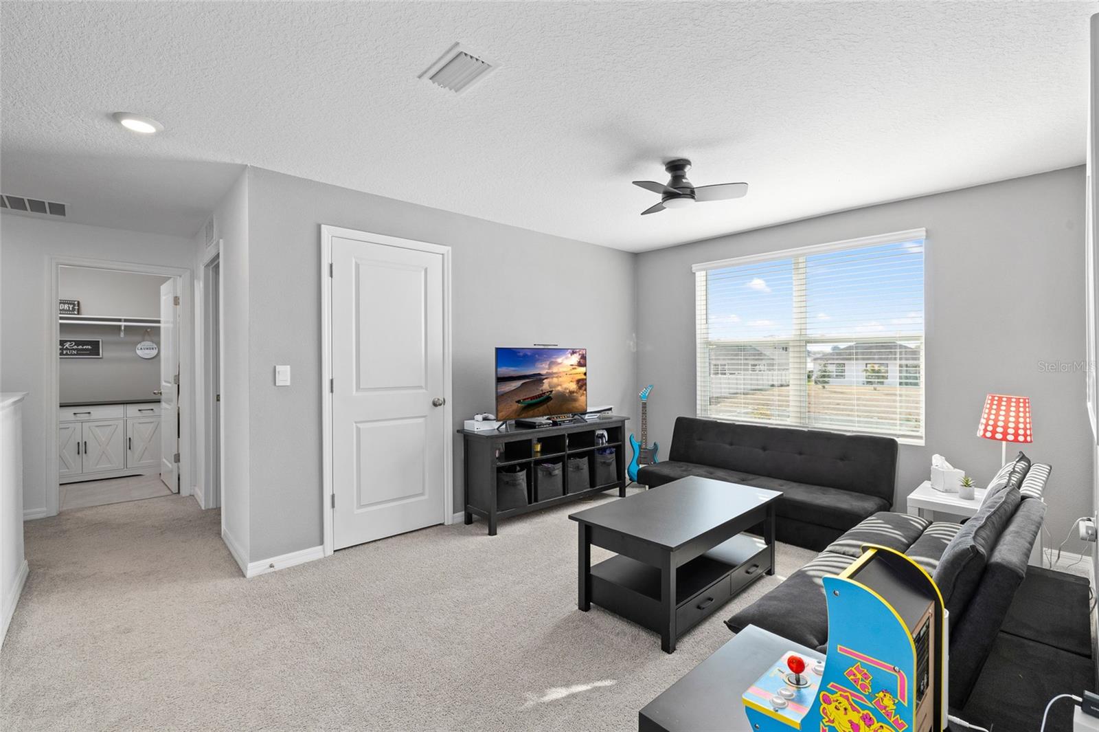 Image 26 of 48 For 16507 Windmill Forge Pass