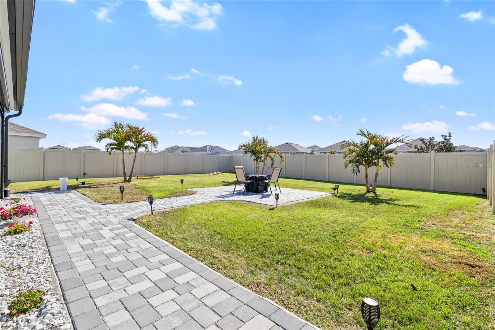 Image 37 of 48 For 16507 Windmill Forge Pass