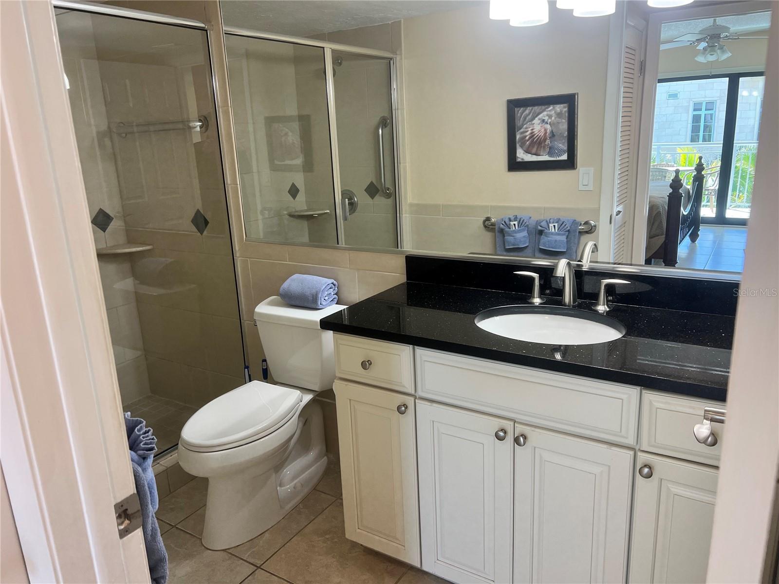 Image 16 of 35 For 1001 Point Of Rocks Road 310