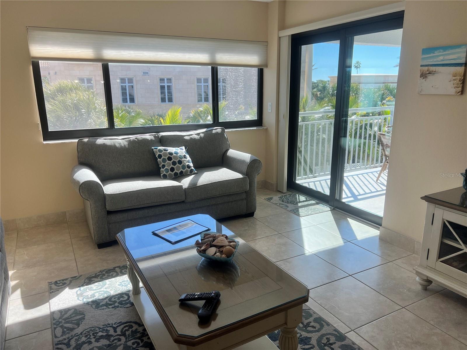 Image 2 of 35 For 1001 Point Of Rocks Road 310