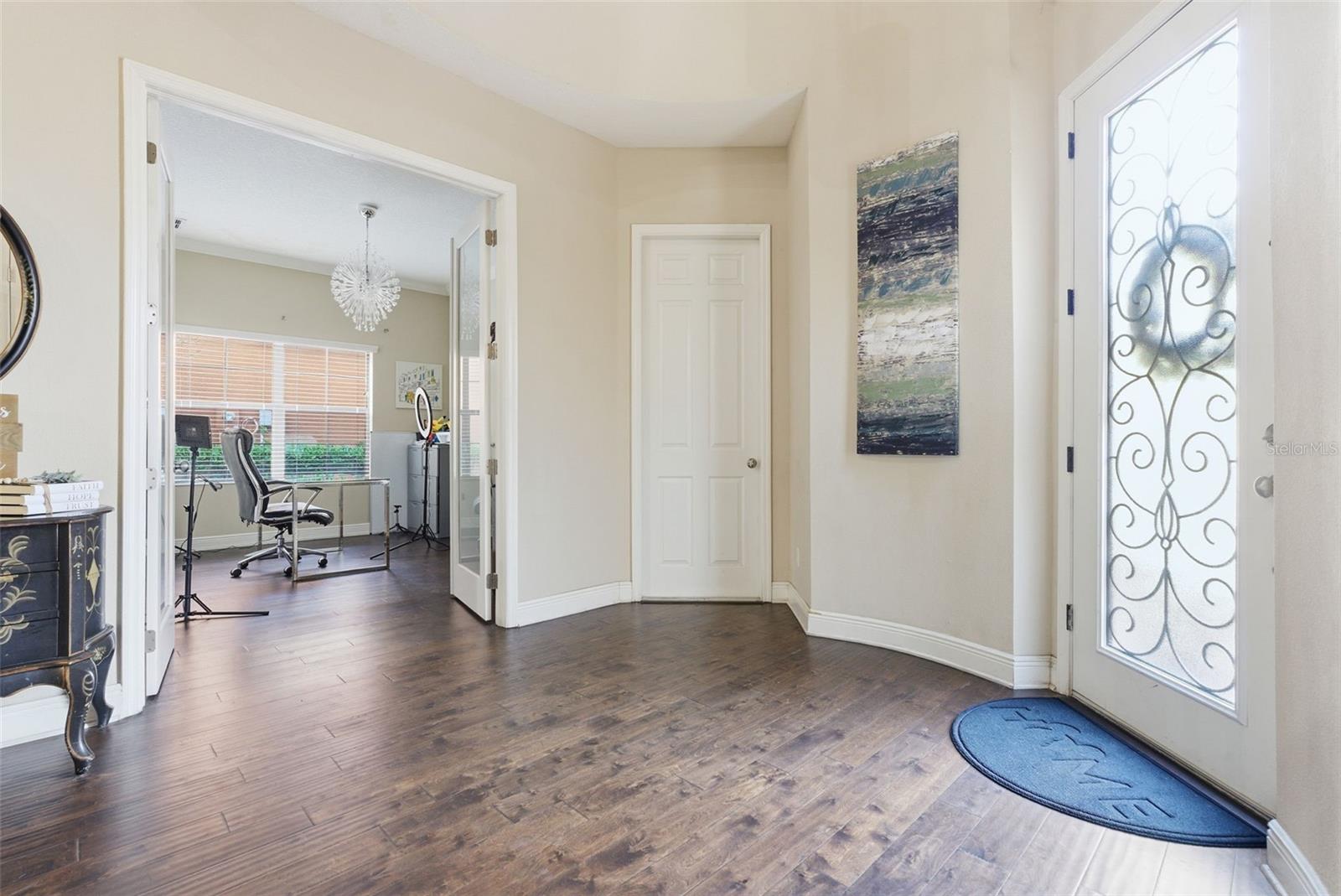 Image 4 of 42 For 2651 Calvano Drive