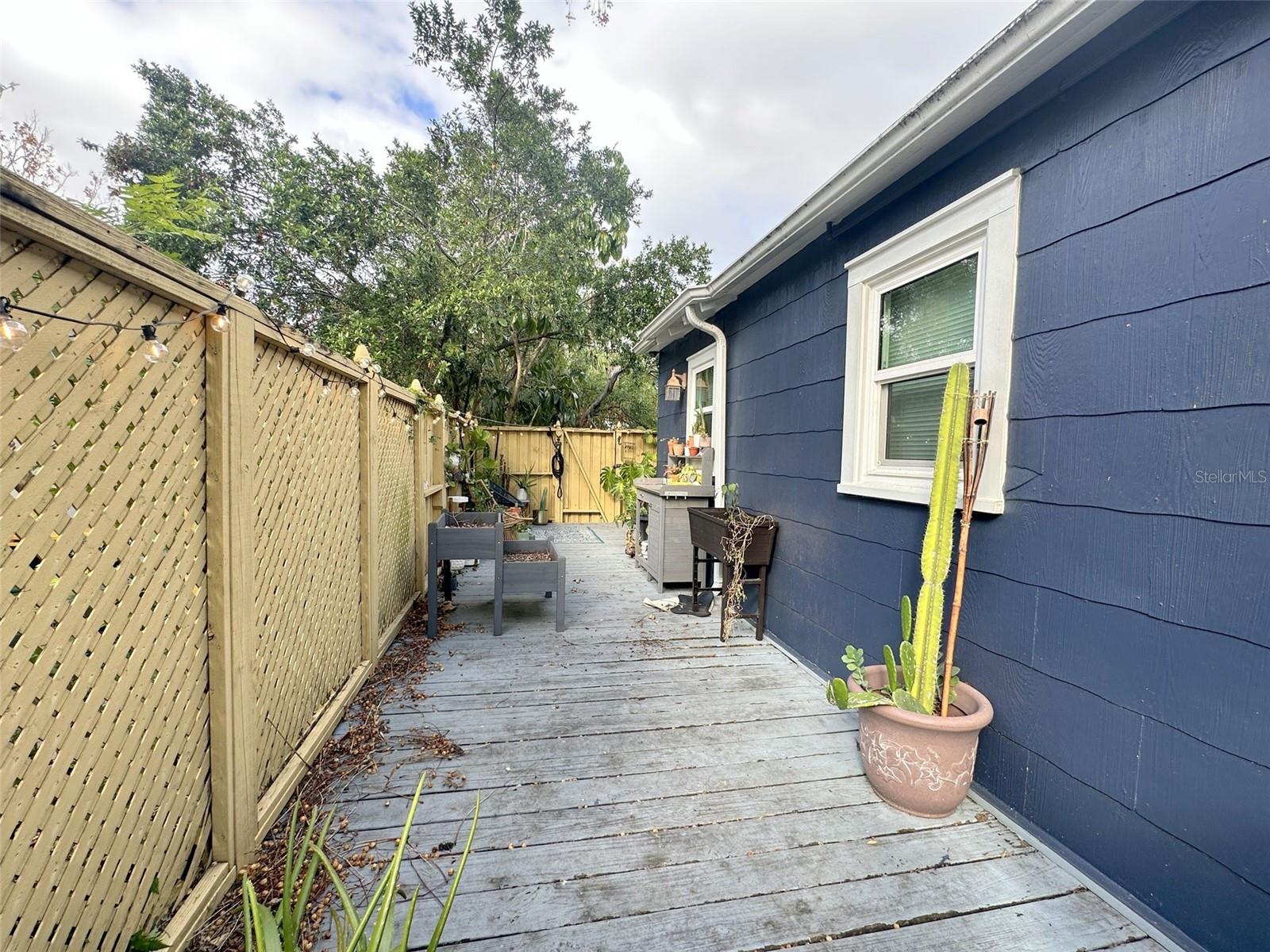 Image 19 of 22 For 1419 Jean Street