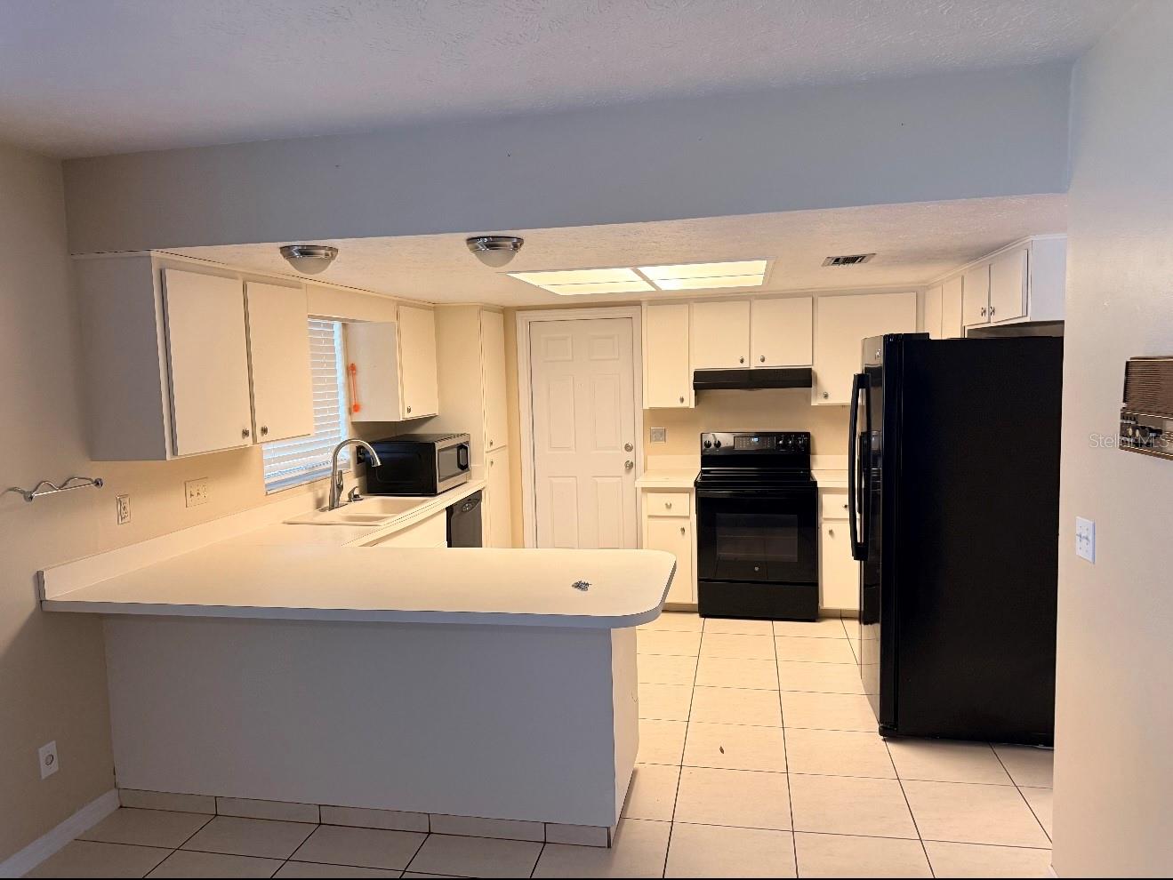 Image 2 of 13 For 614 Sylvan Drive