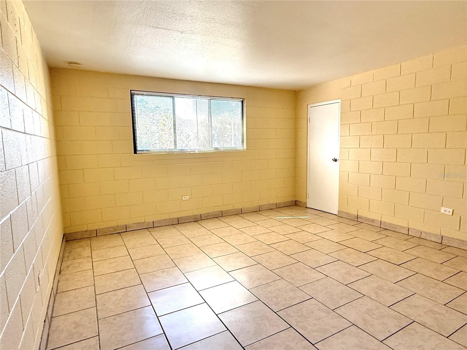 Image 11 of 16 For 706 Martin Luther King Boulevard A5