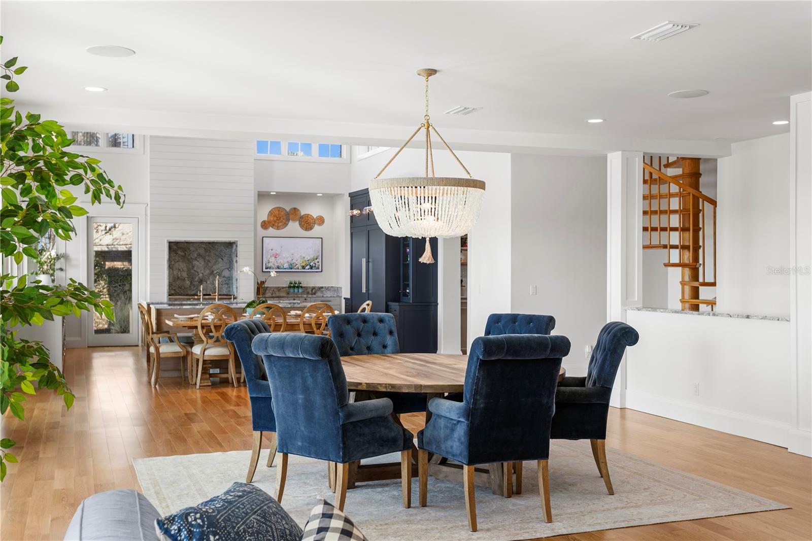 Listing photo id 9 for 7313 Pelican Island Drive