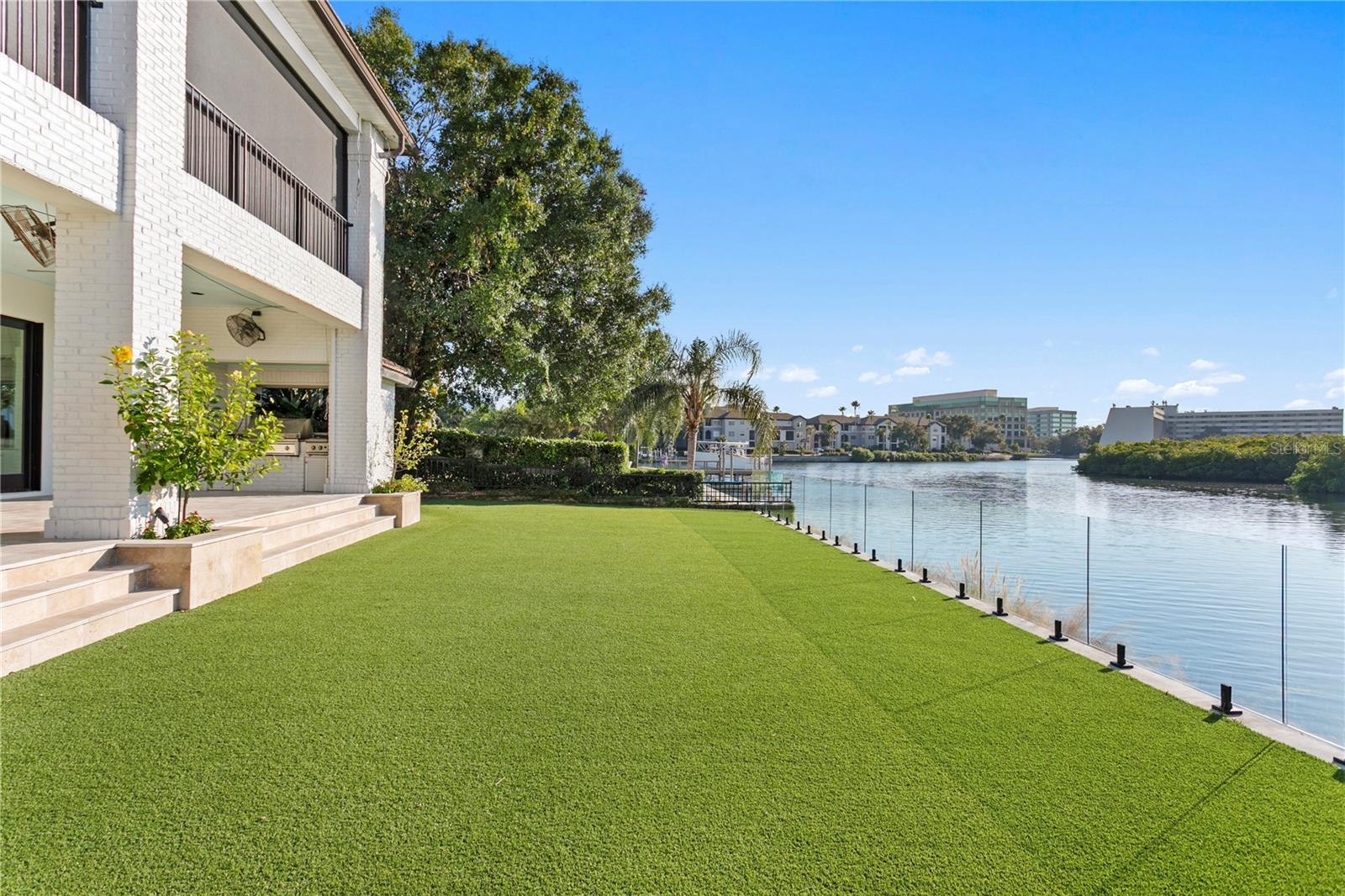 Listing photo id 37 for 7313 Pelican Island Drive