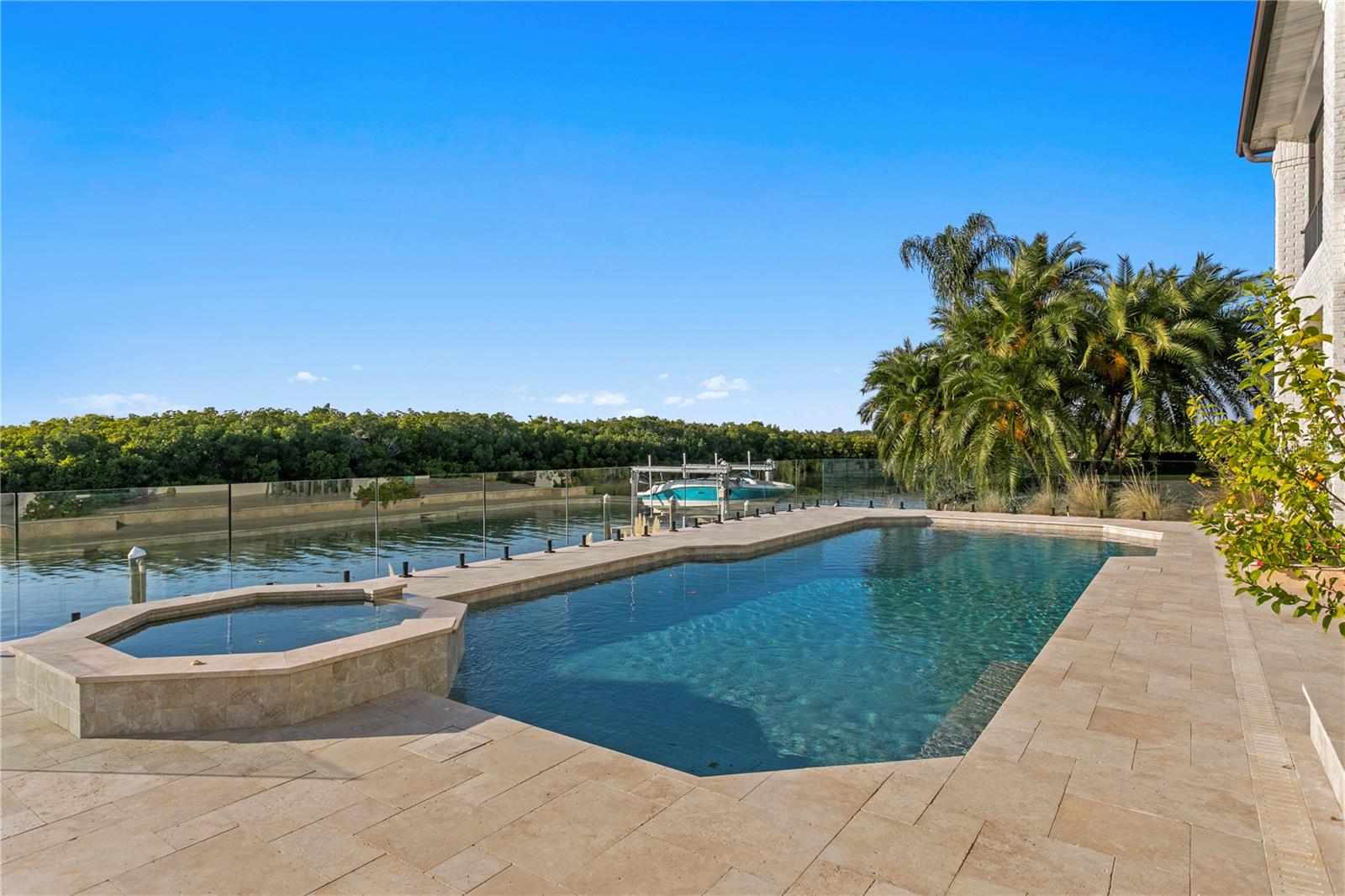 Listing photo id 42 for 7313 Pelican Island Drive