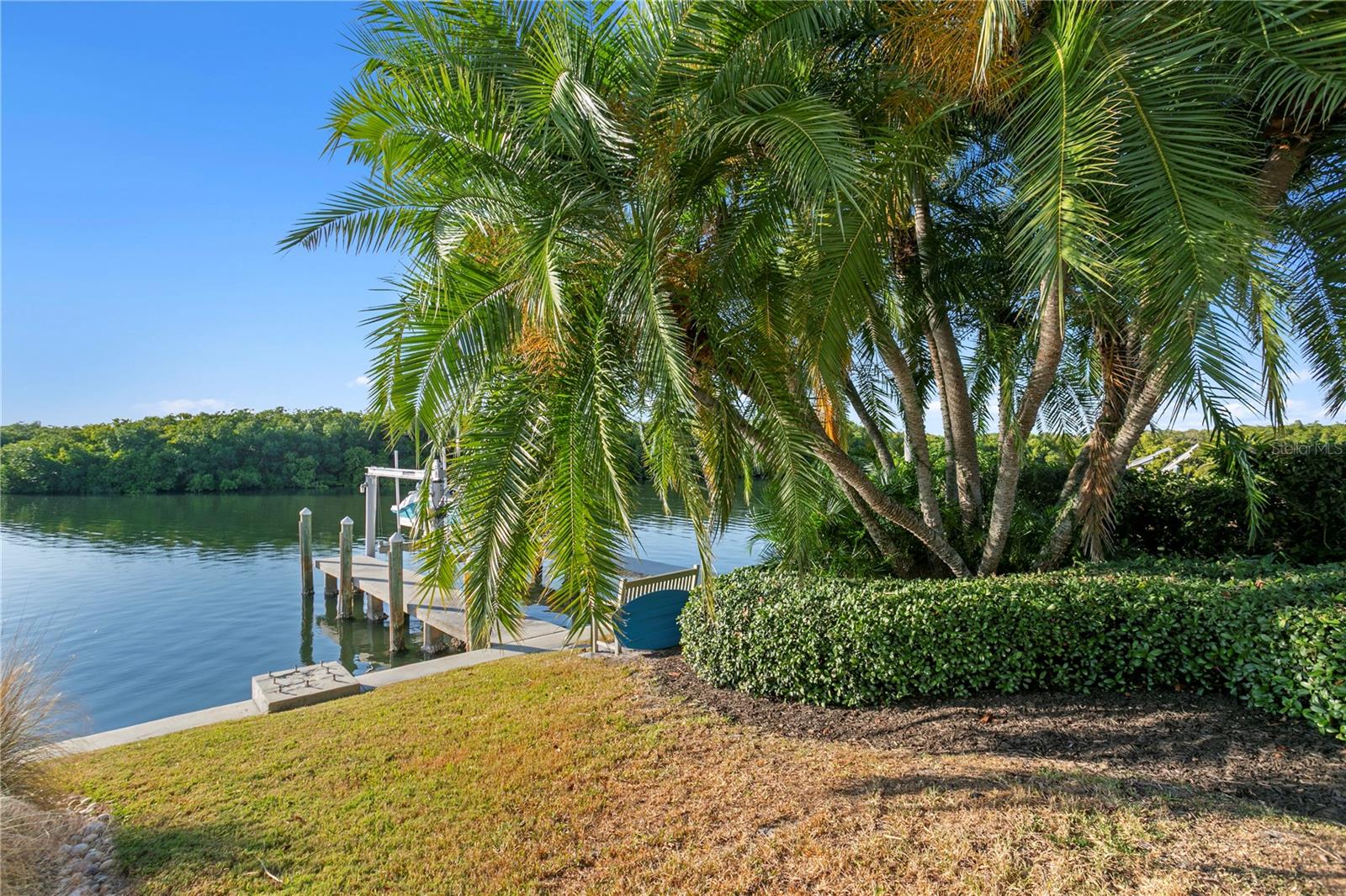 Listing photo id 48 for 7313 Pelican Island Drive