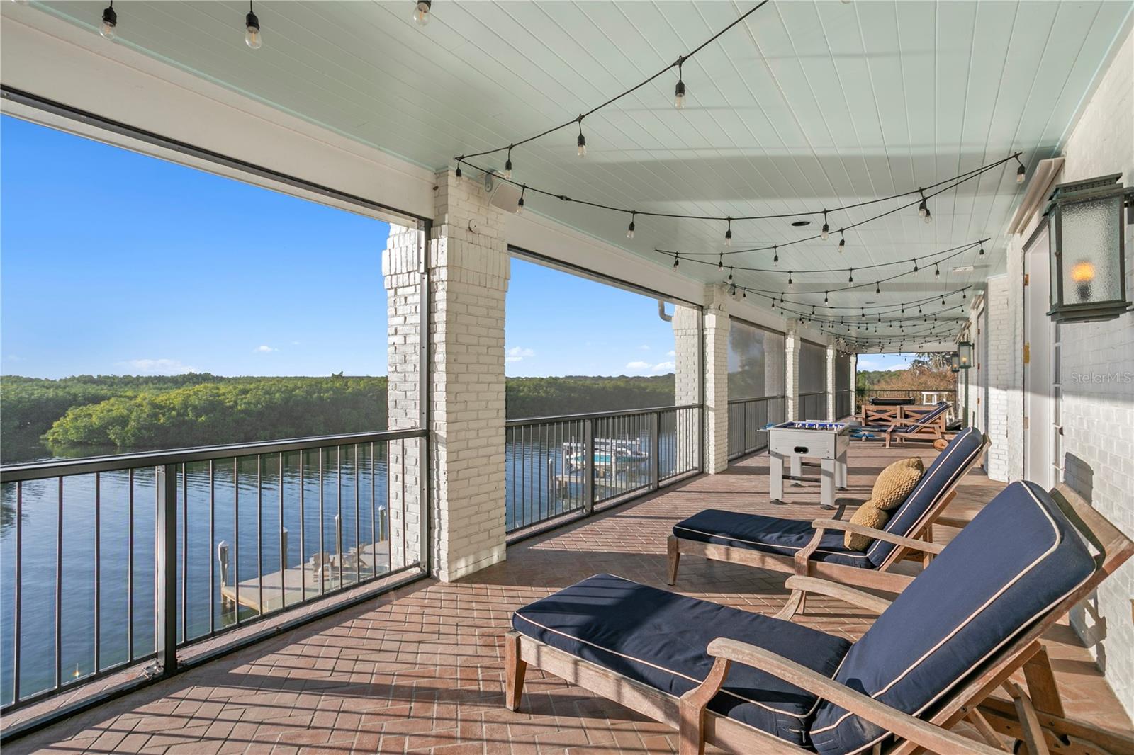 Listing photo id 61 for 7313 Pelican Island Drive