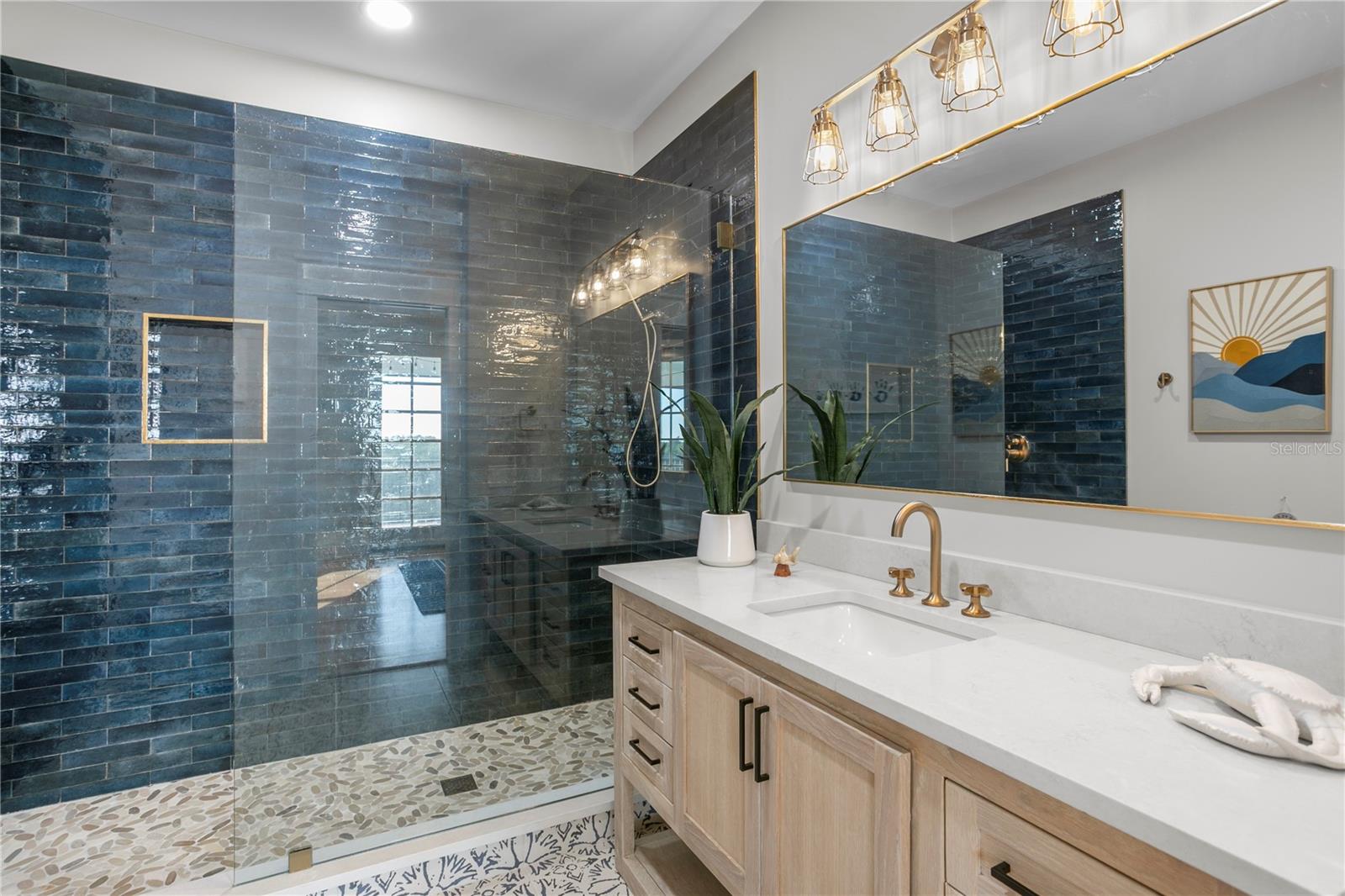 Listing photo id 69 for 7313 Pelican Island Drive