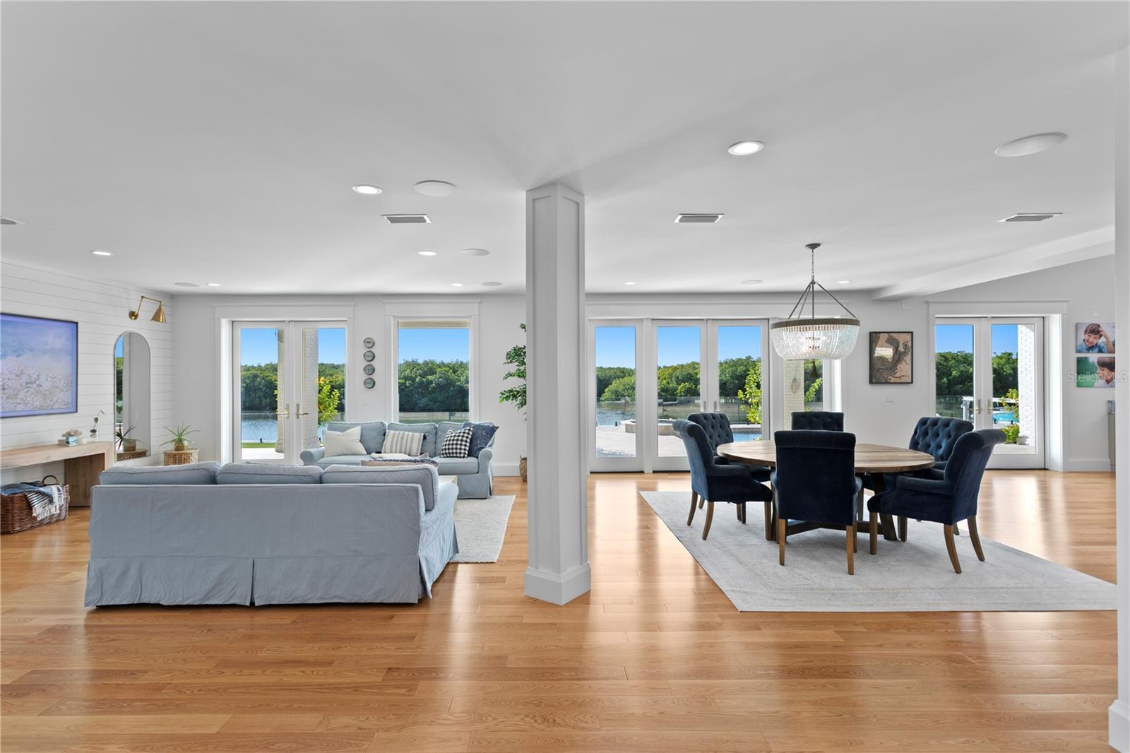 Listing photo id 6 for 7313 Pelican Island Drive