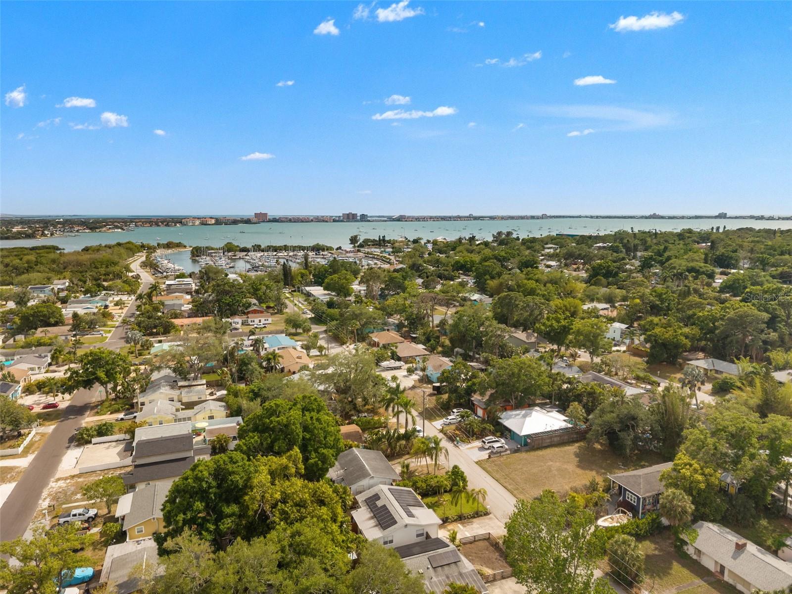 Image 44 of 57 For 2612 46th Street S