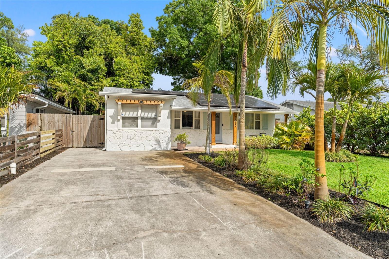 Image 7 of 57 For 2612 46th Street S