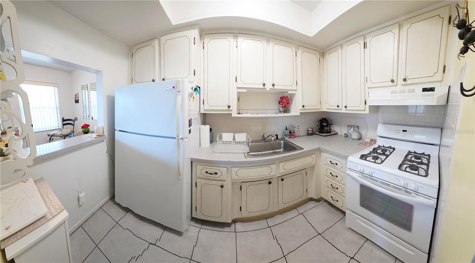 Image 7 of 17 For 5945 21st Street N 18