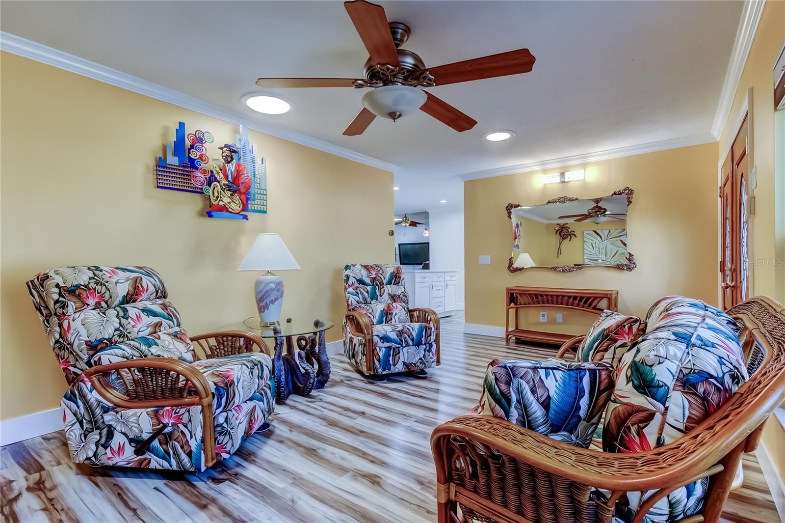 Image 23 of 68 For 1821 Driftwood Circle N