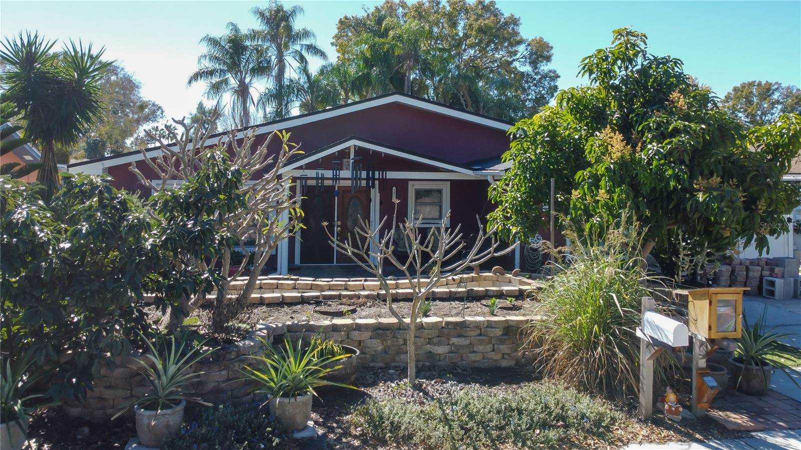 Image 3 of 68 For 1821 Driftwood Circle N