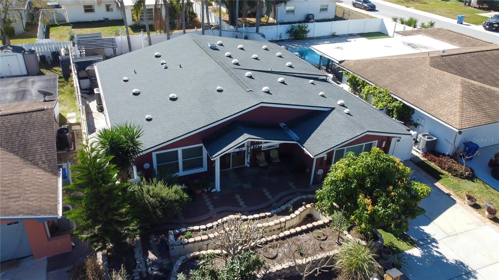 Image 4 of 68 For 1821 Driftwood Circle N