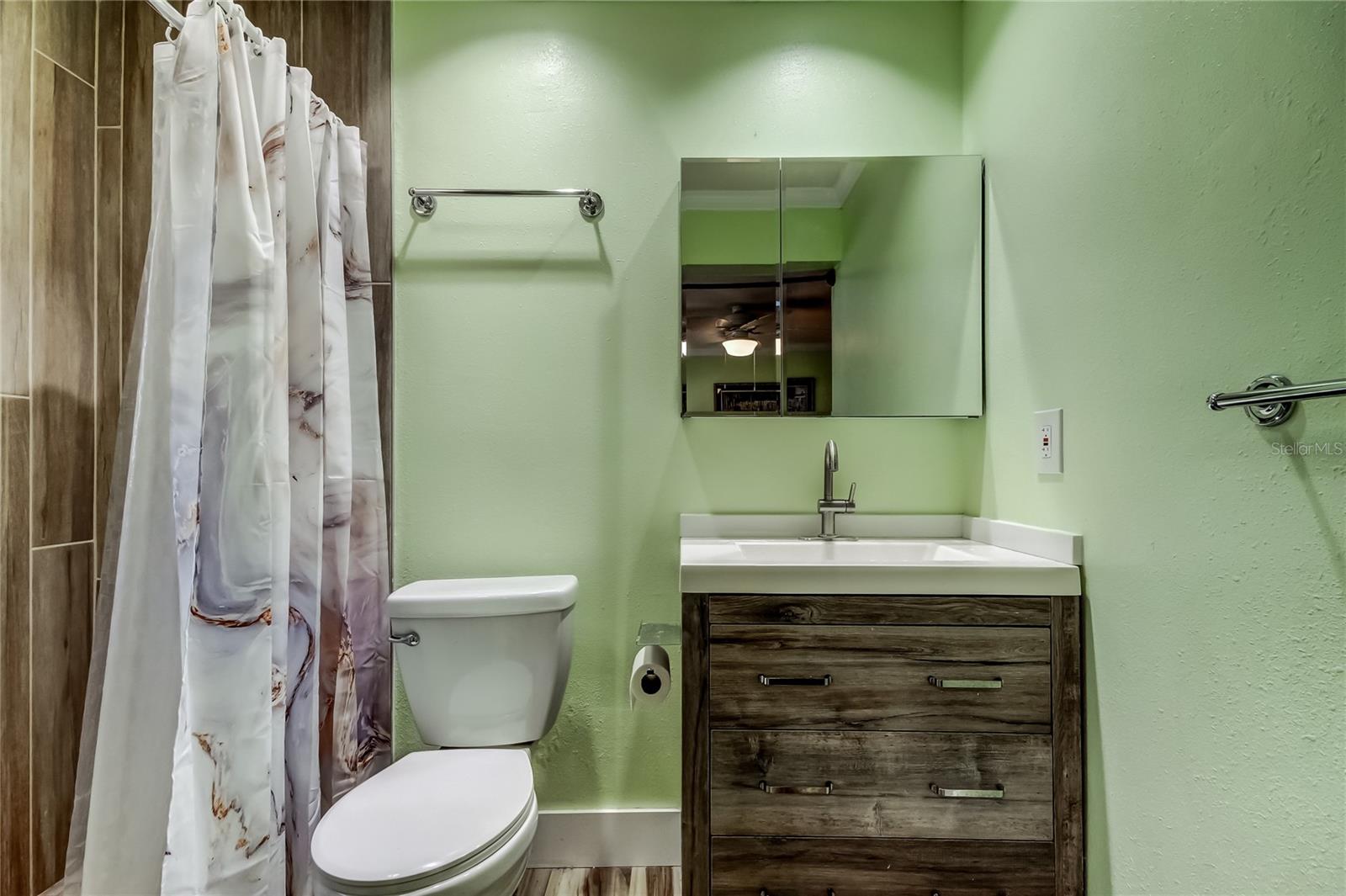 Image 52 of 68 For 1821 Driftwood Circle N