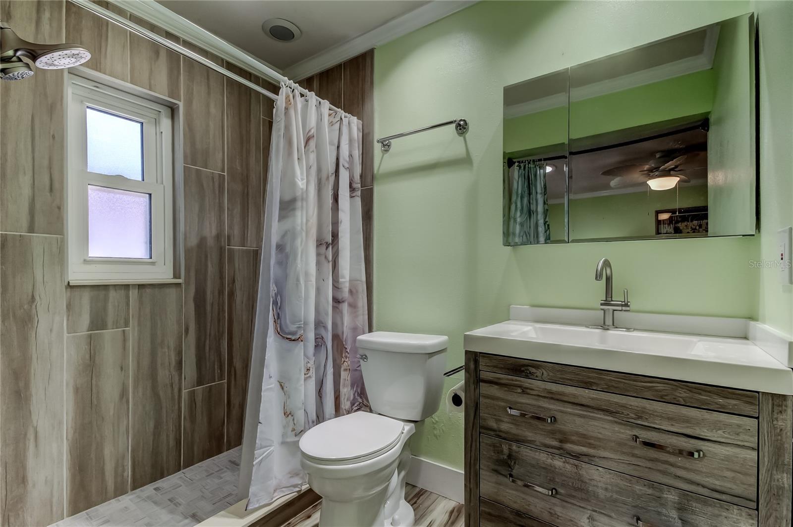 Image 53 of 68 For 1821 Driftwood Circle N