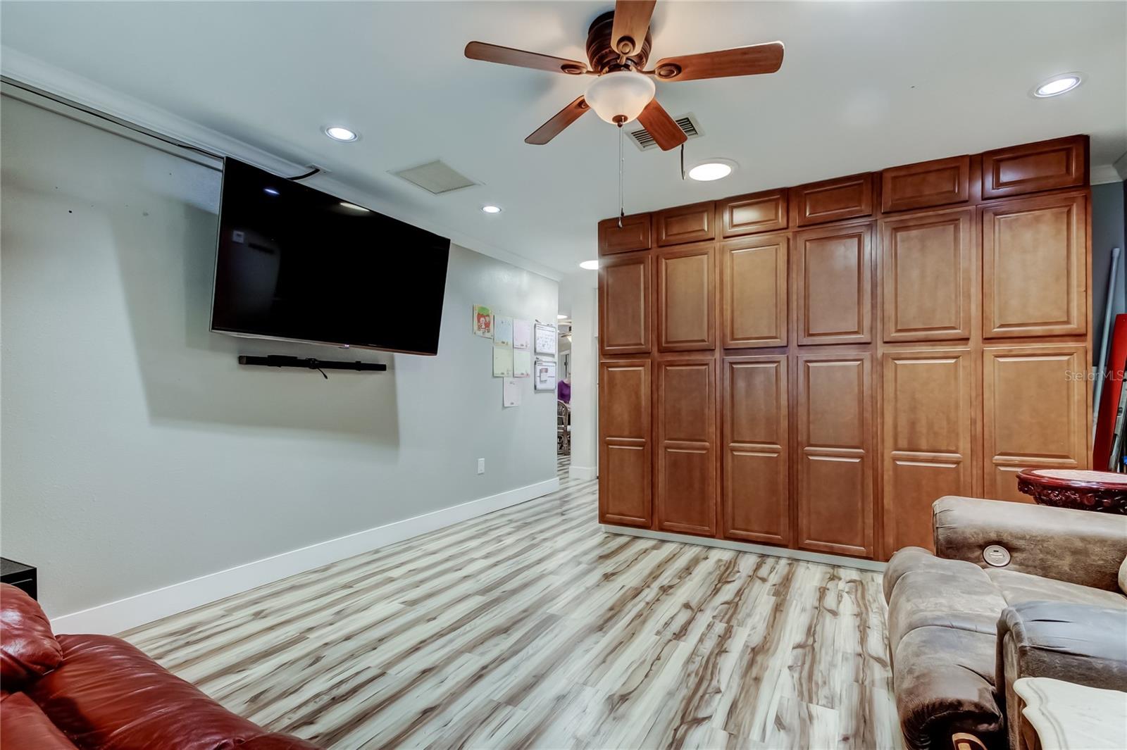 Image 60 of 68 For 1821 Driftwood Circle N