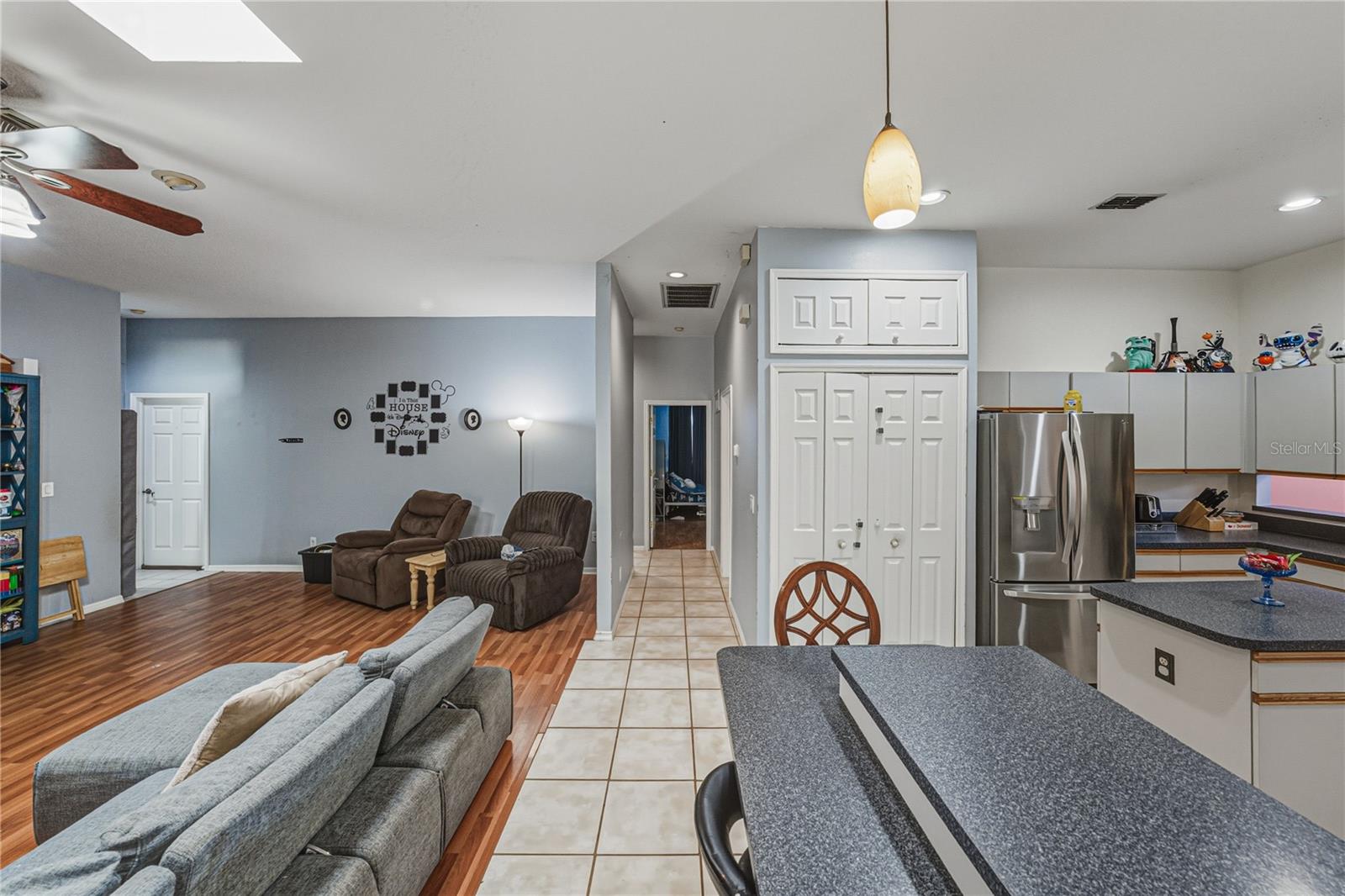 Image 28 of 59 For 3926 Meadowlark Court