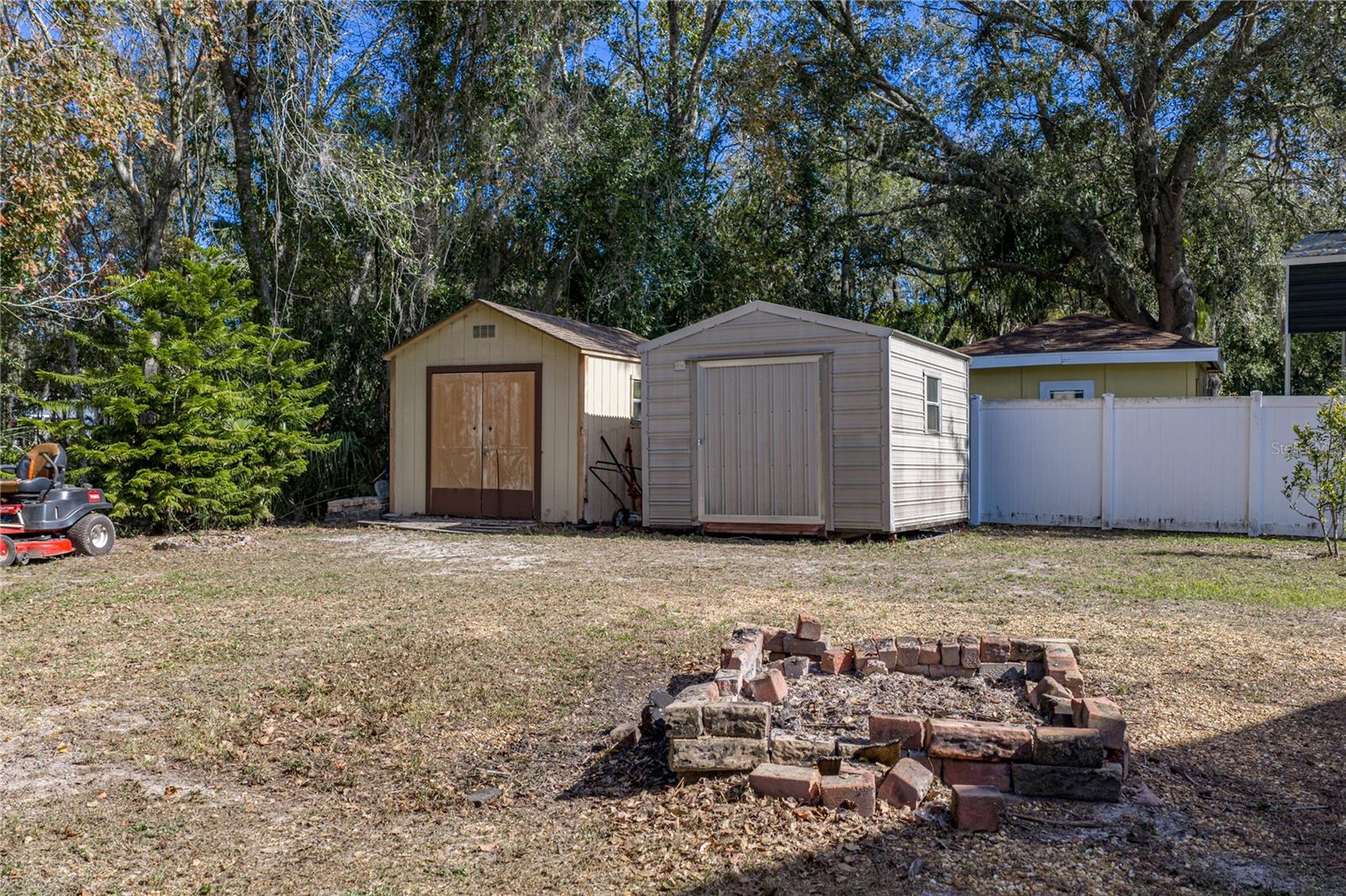 Image 57 of 59 For 3926 Meadowlark Court