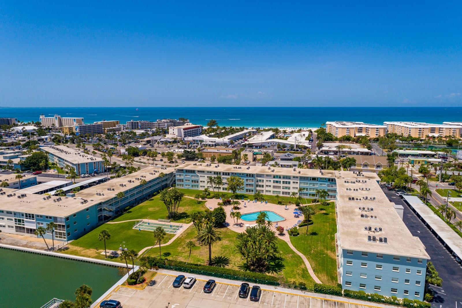 Image 38 of 43 For 6000 2nd Street E 17