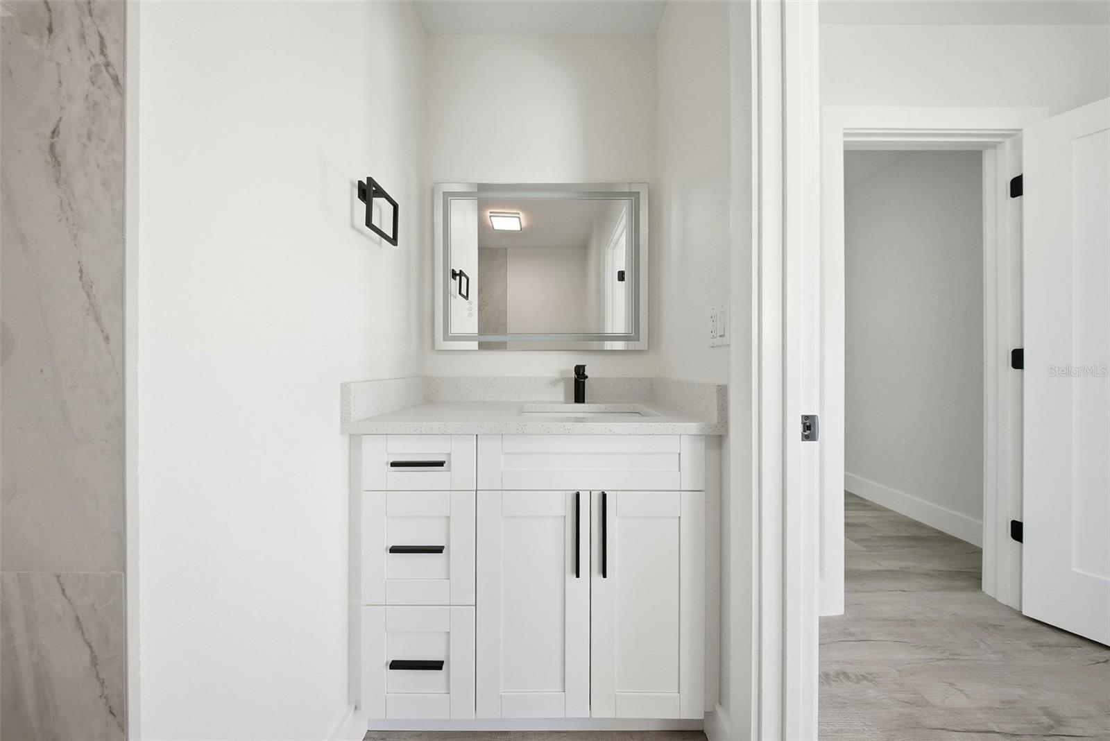 Image 16 of 26 For 2051 1st Avenue N