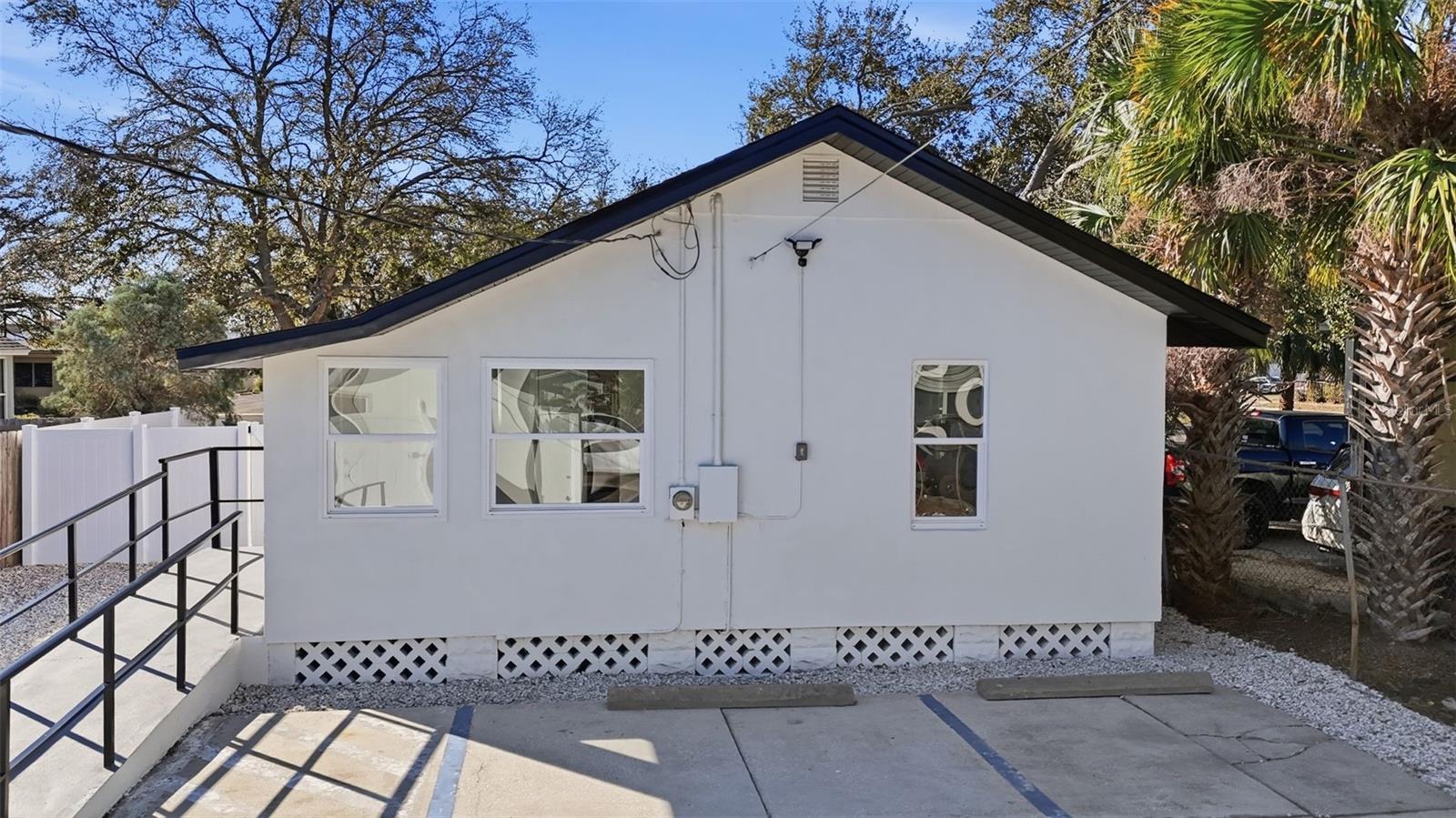 Image 2 of 26 For 2051 1st Avenue N