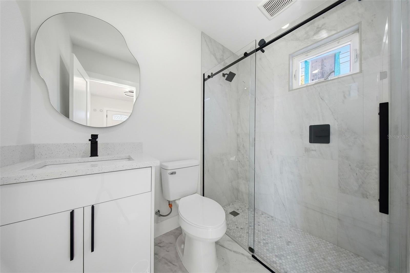 Image 24 of 26 For 2051 1st Avenue N