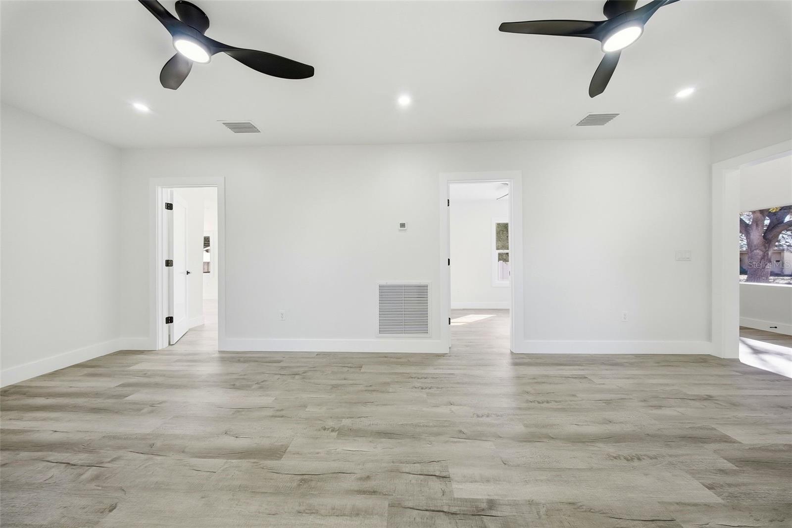 Image 8 of 26 For 2051 1st Avenue N