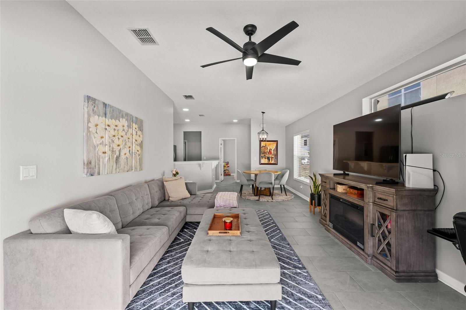 Image 13 of 42 For 8707 Corinthian Way