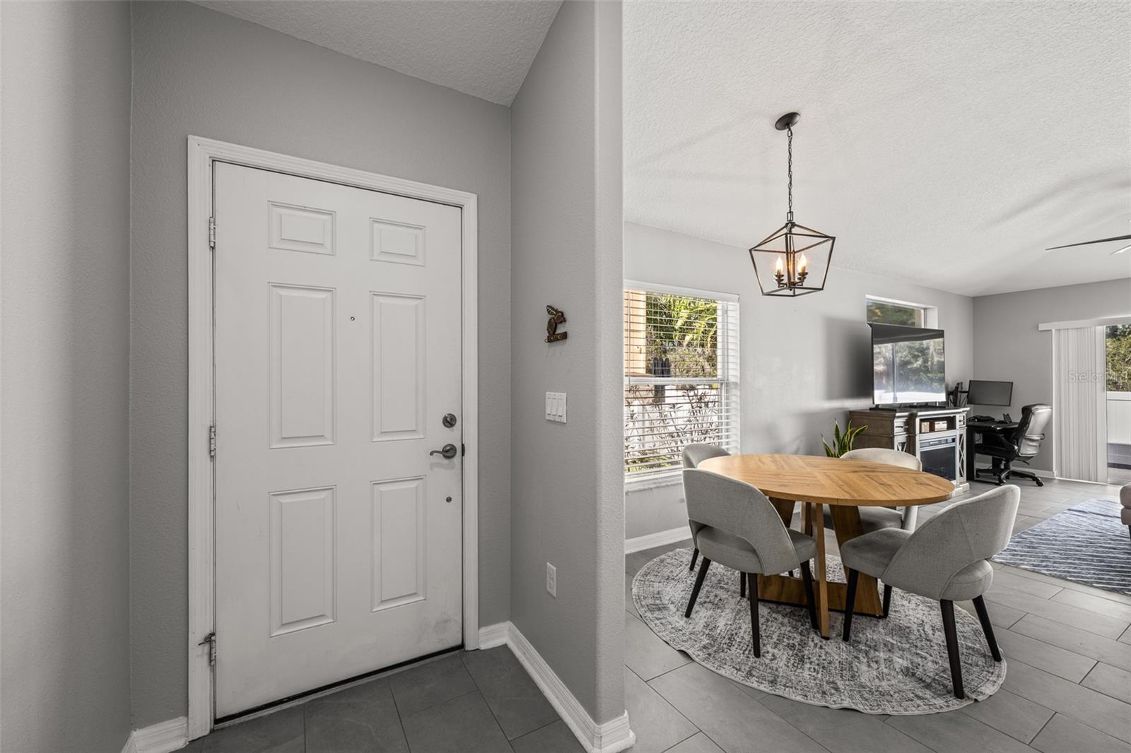 Image 3 of 42 For 8707 Corinthian Way