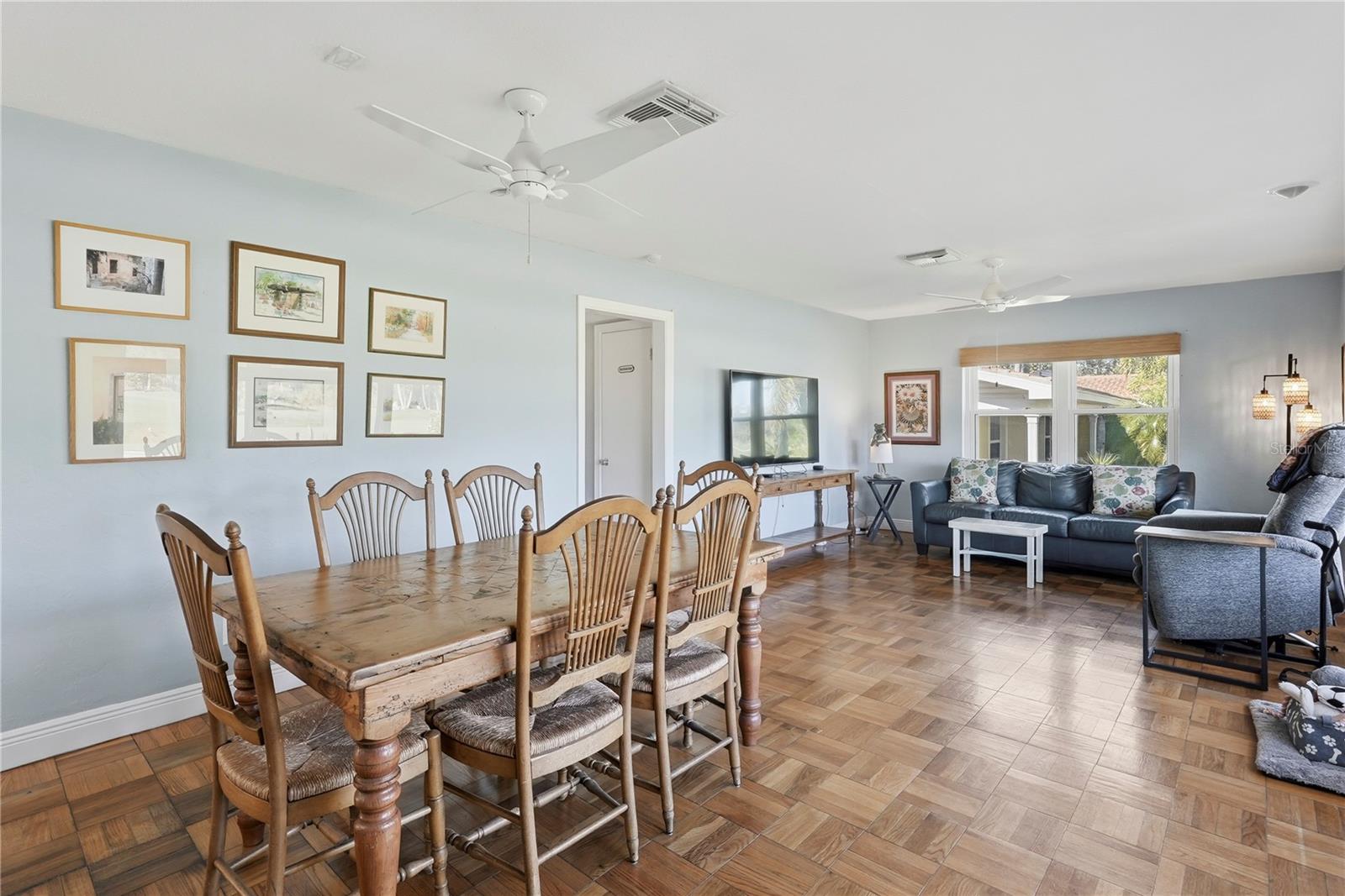 Image 4 of 23 For 2308 Fairway Avenue S