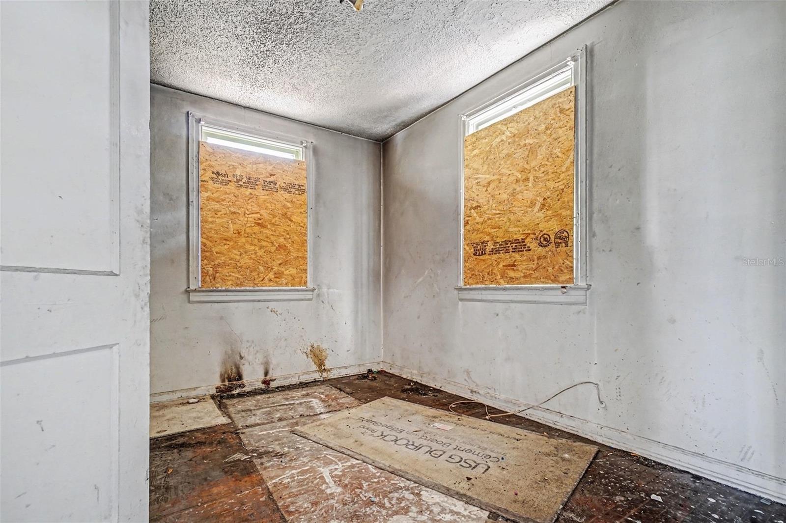 Image 8 of 12 For 3317 Laura Street