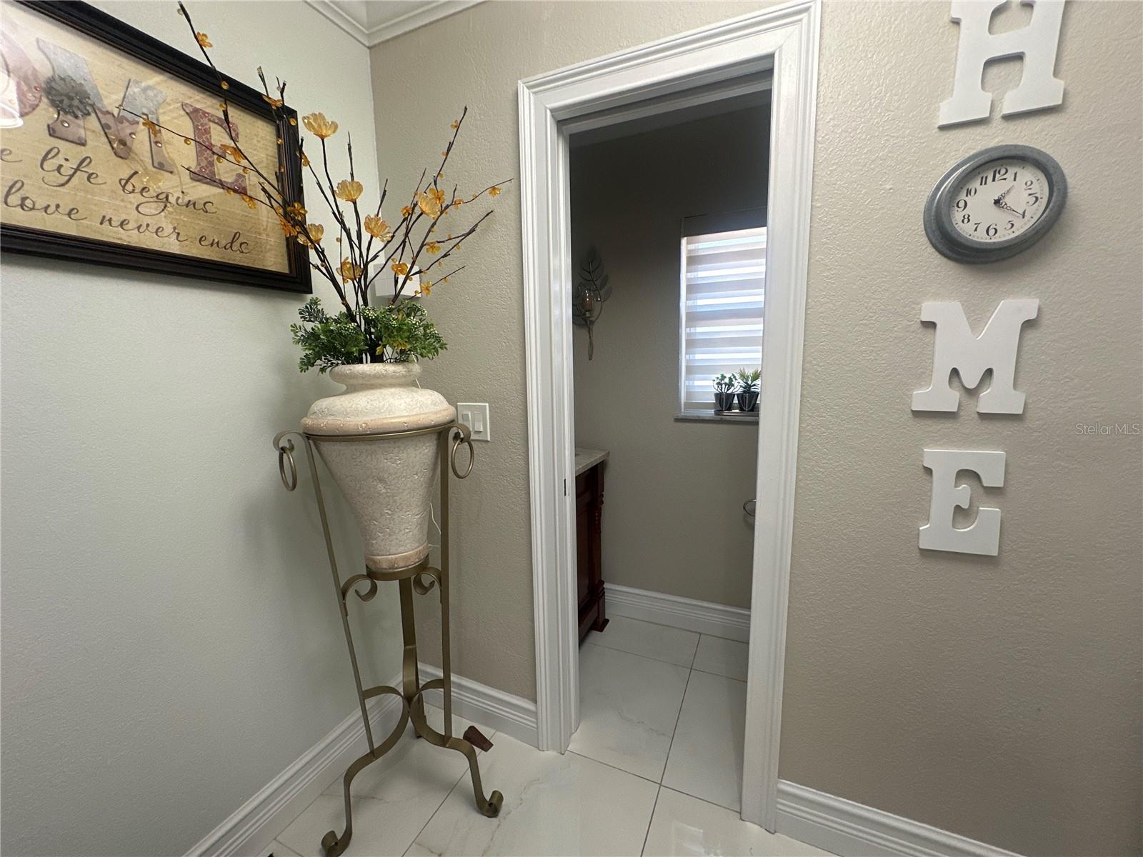 Image 12 of 39 For 7009 Salinas Court