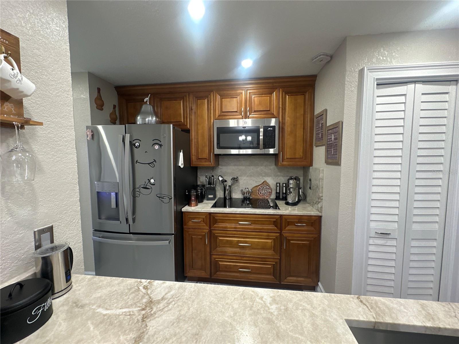 Image 31 of 39 For 7009 Salinas Court