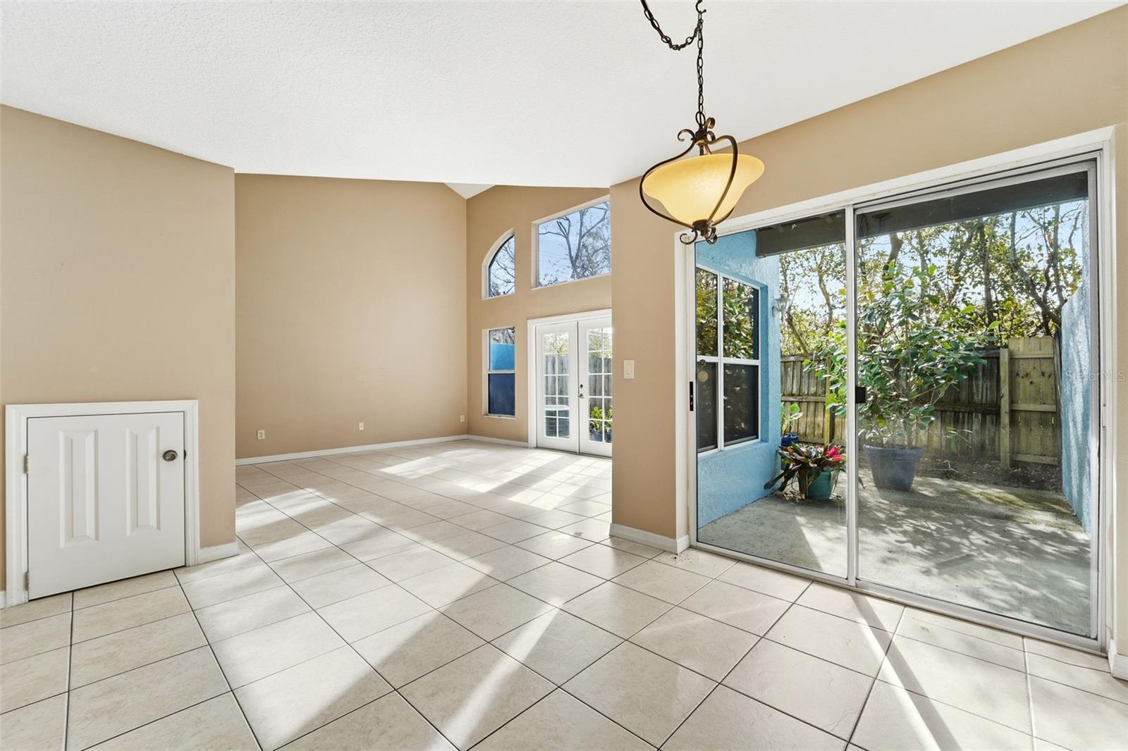 Image 6 of 13 For 13303 Arena Place