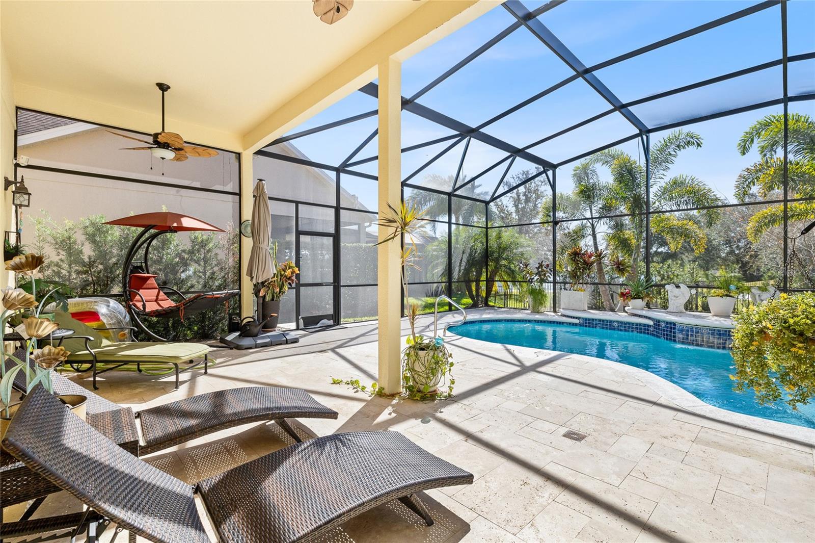 Image 31 of 46 For 5018 River Gem Avenue