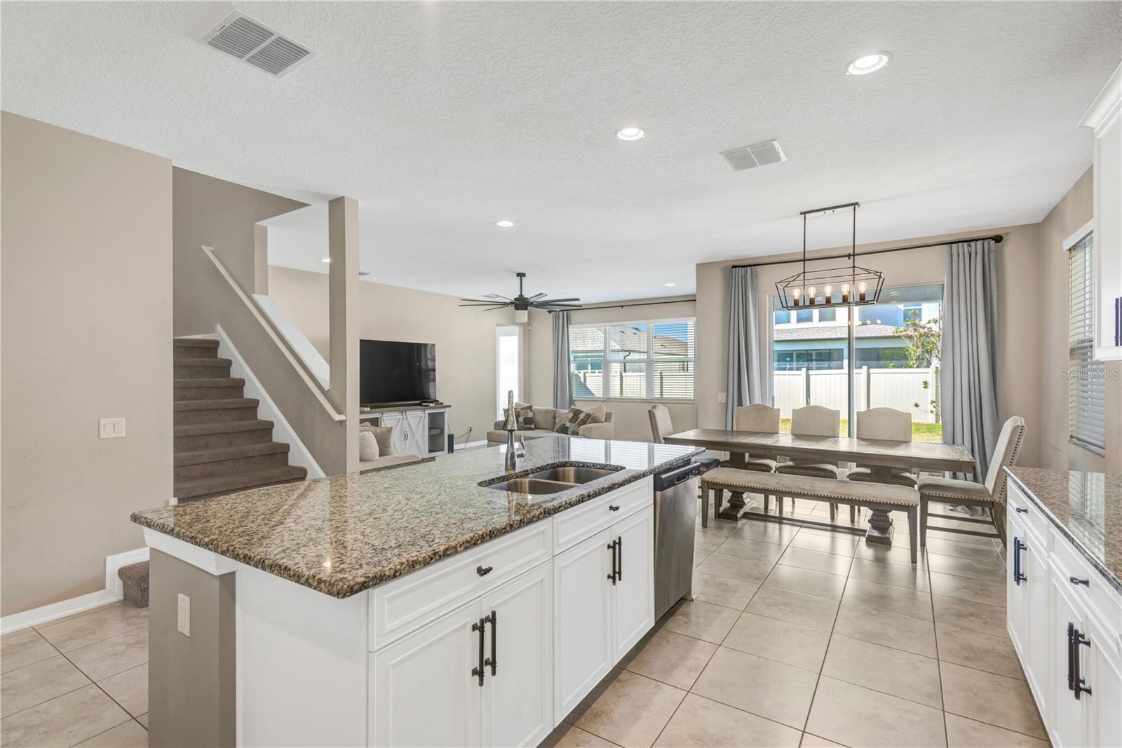 Image 13 of 47 For 3027 Autumn Rock Drive