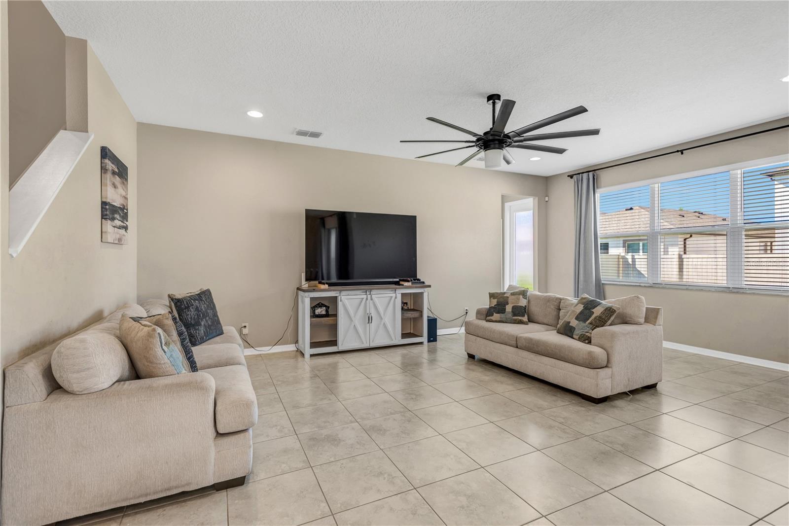 Image 17 of 47 For 3027 Autumn Rock Drive