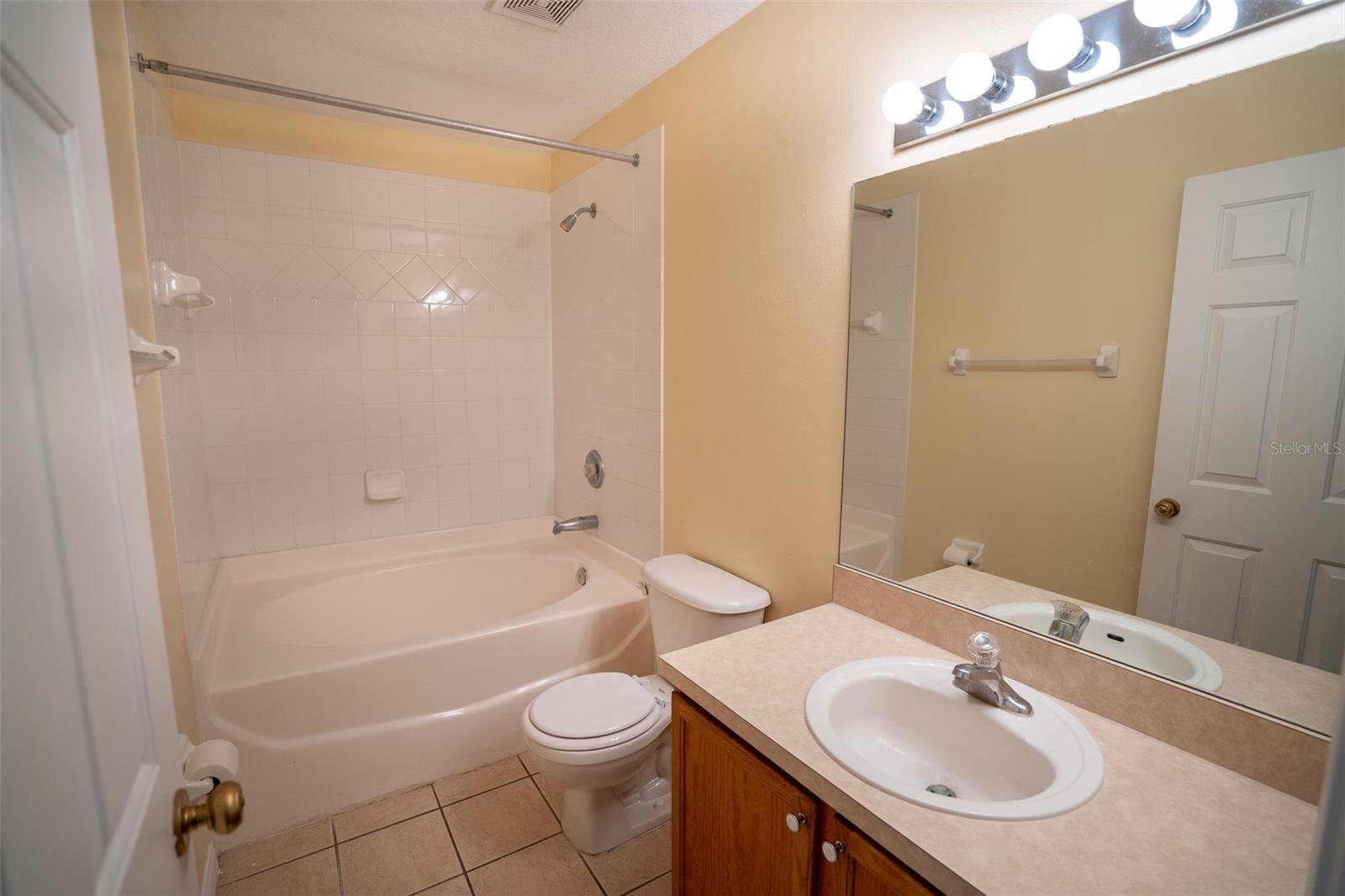 Image 11 of 17 For 3326 Spy Tower Court